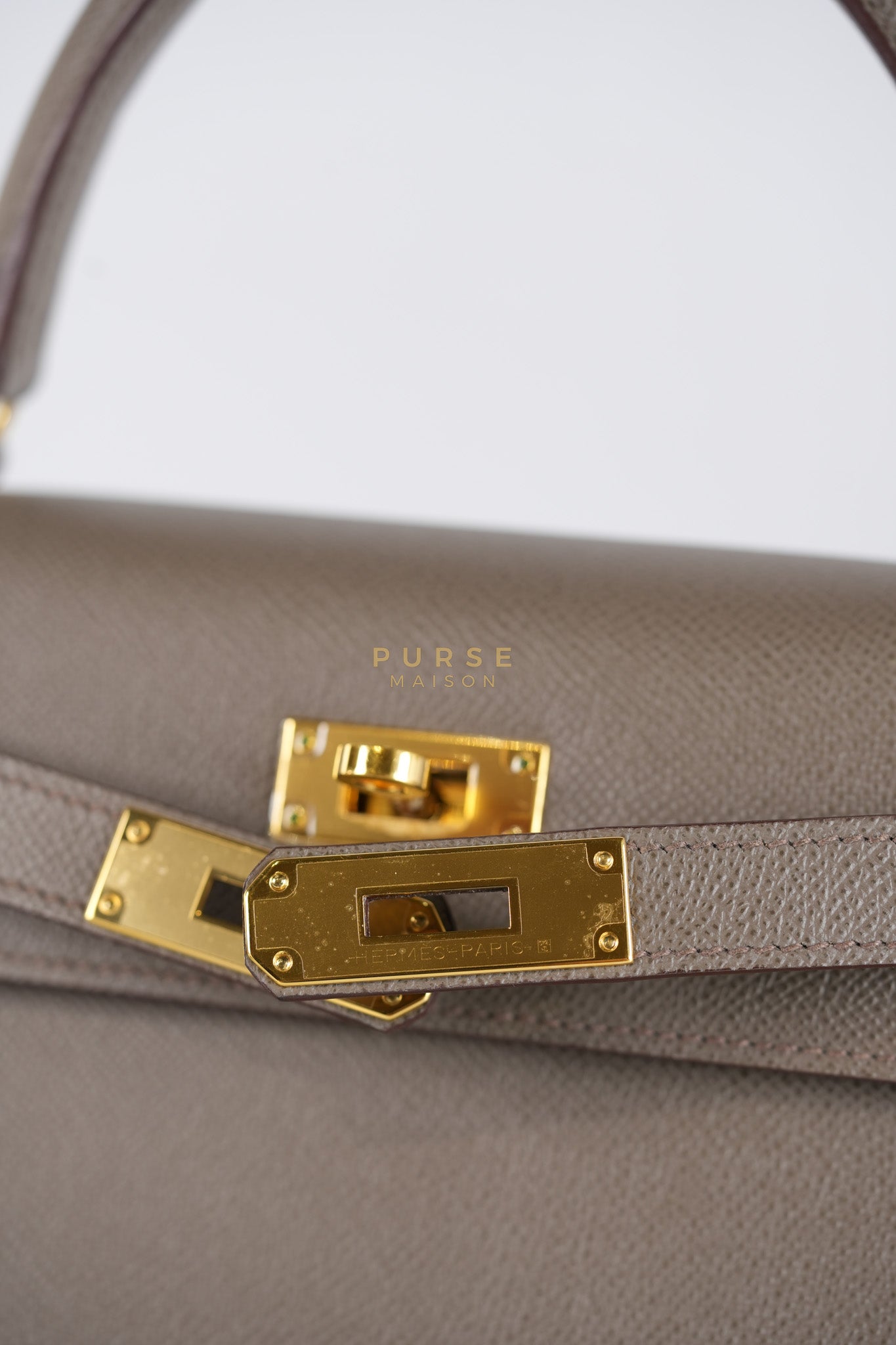Kelly 28 Sellier in Etain Epsom Leather & Gold Hardware Stamp A (2017) | Purse Maison Luxury Bags Shop