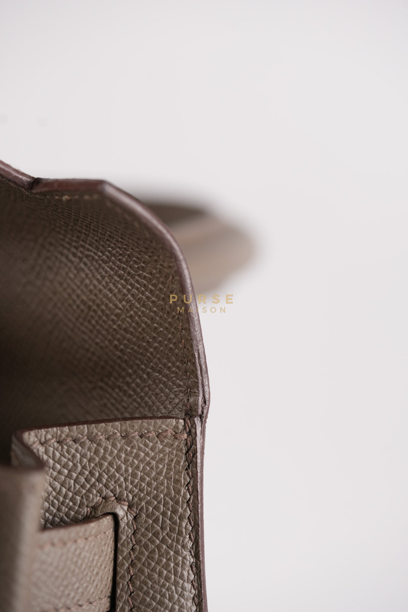 Kelly 28 Sellier in Etain Epsom Leather & Gold Hardware Stamp A (2017) | Purse Maison Luxury Bags Shop