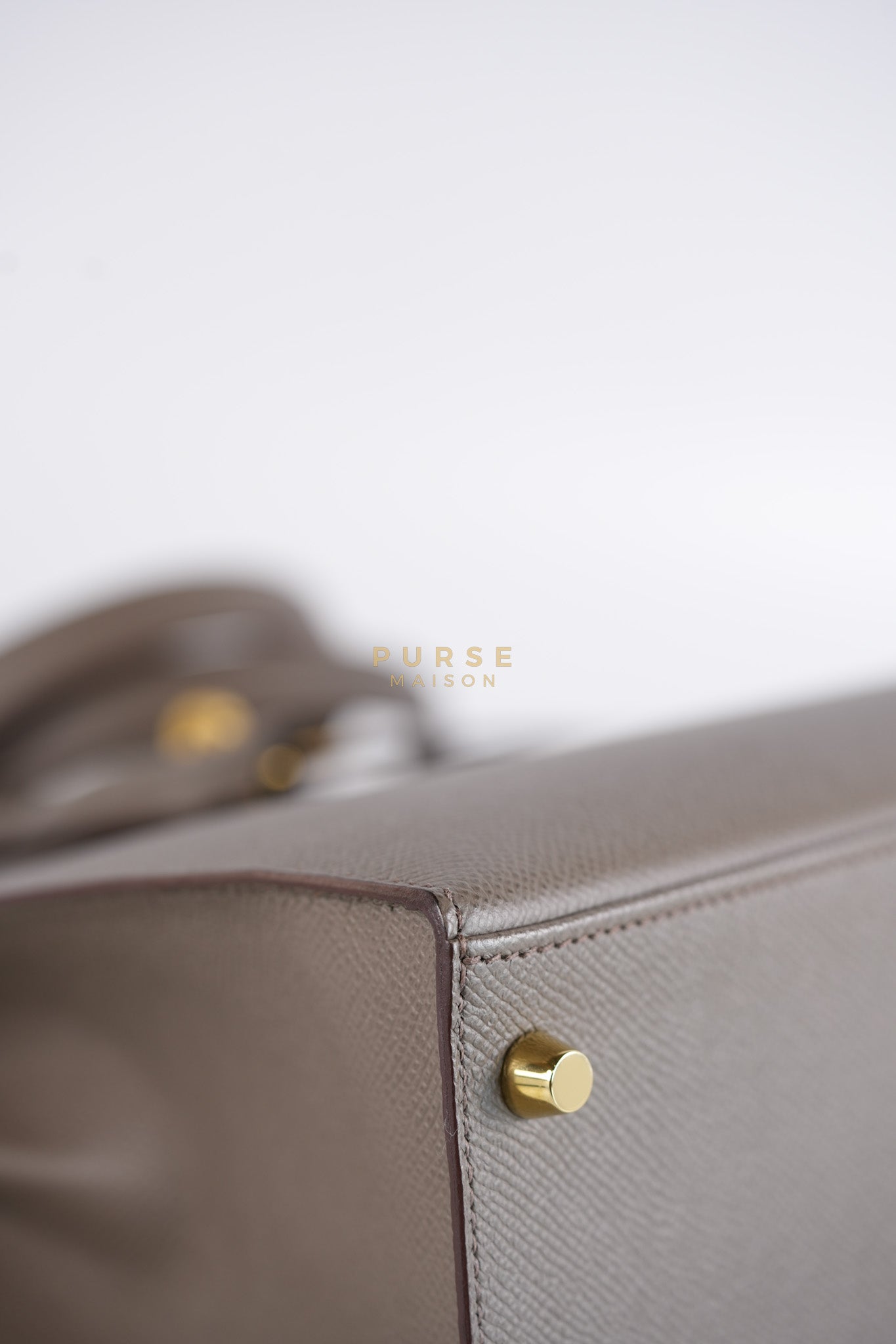 Kelly 28 Sellier in Etain Epsom Leather & Gold Hardware Stamp A (2017) | Purse Maison Luxury Bags Shop