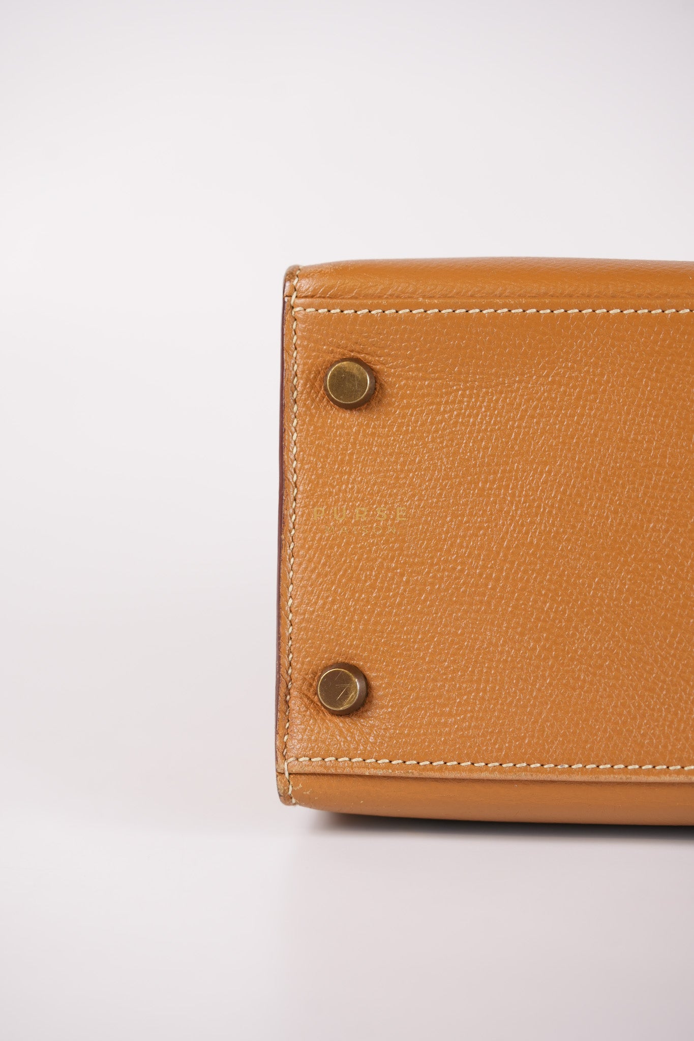 Kelly 28 Sellier in Gold Epsom Leather Gold Hardware Stamp W Circle(1993) | Purse Maison Luxury Bags Shop