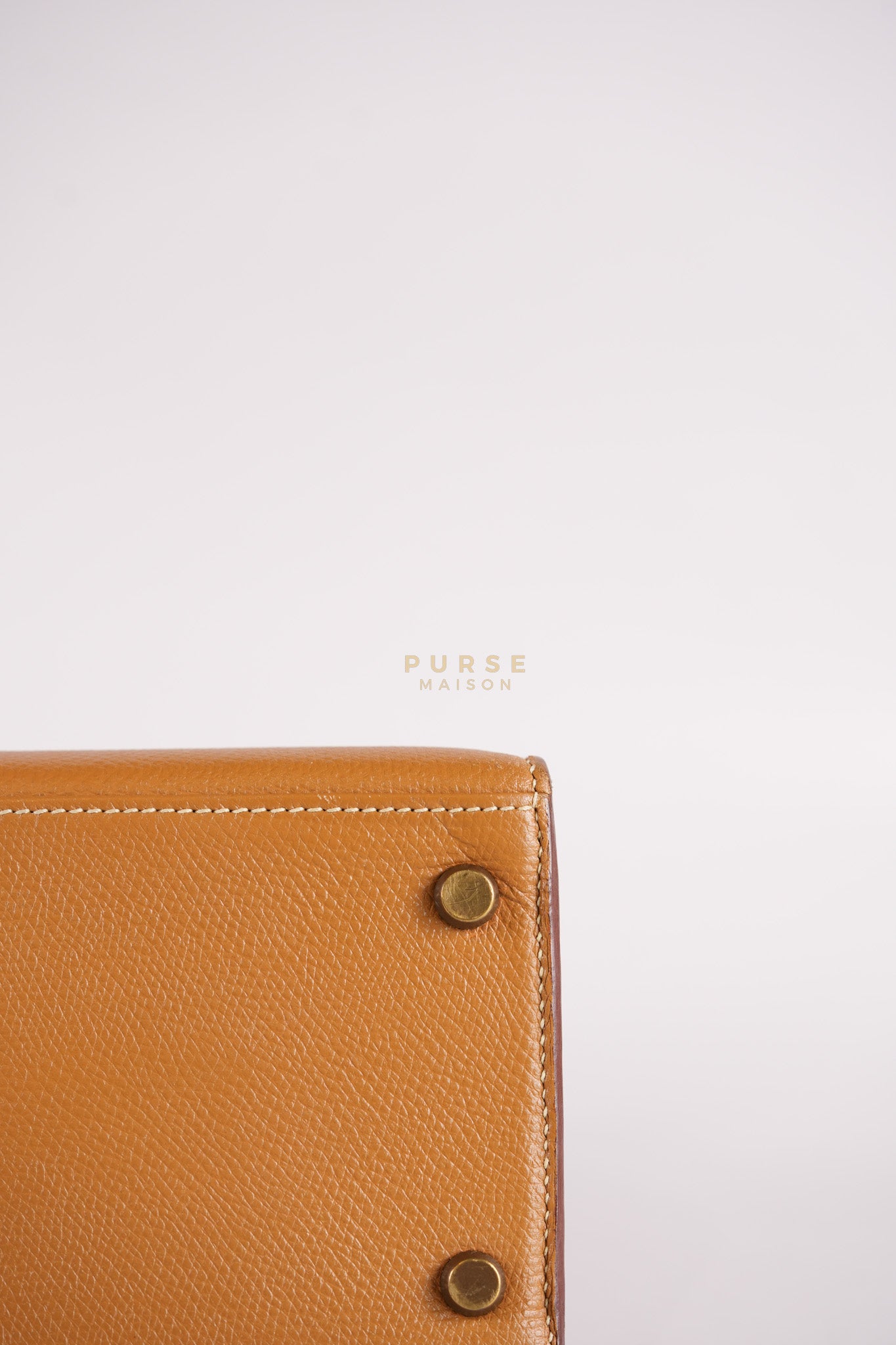 Kelly 28 Sellier in Gold Epsom Leather Gold Hardware Stamp W Circle(1993) | Purse Maison Luxury Bags Shop