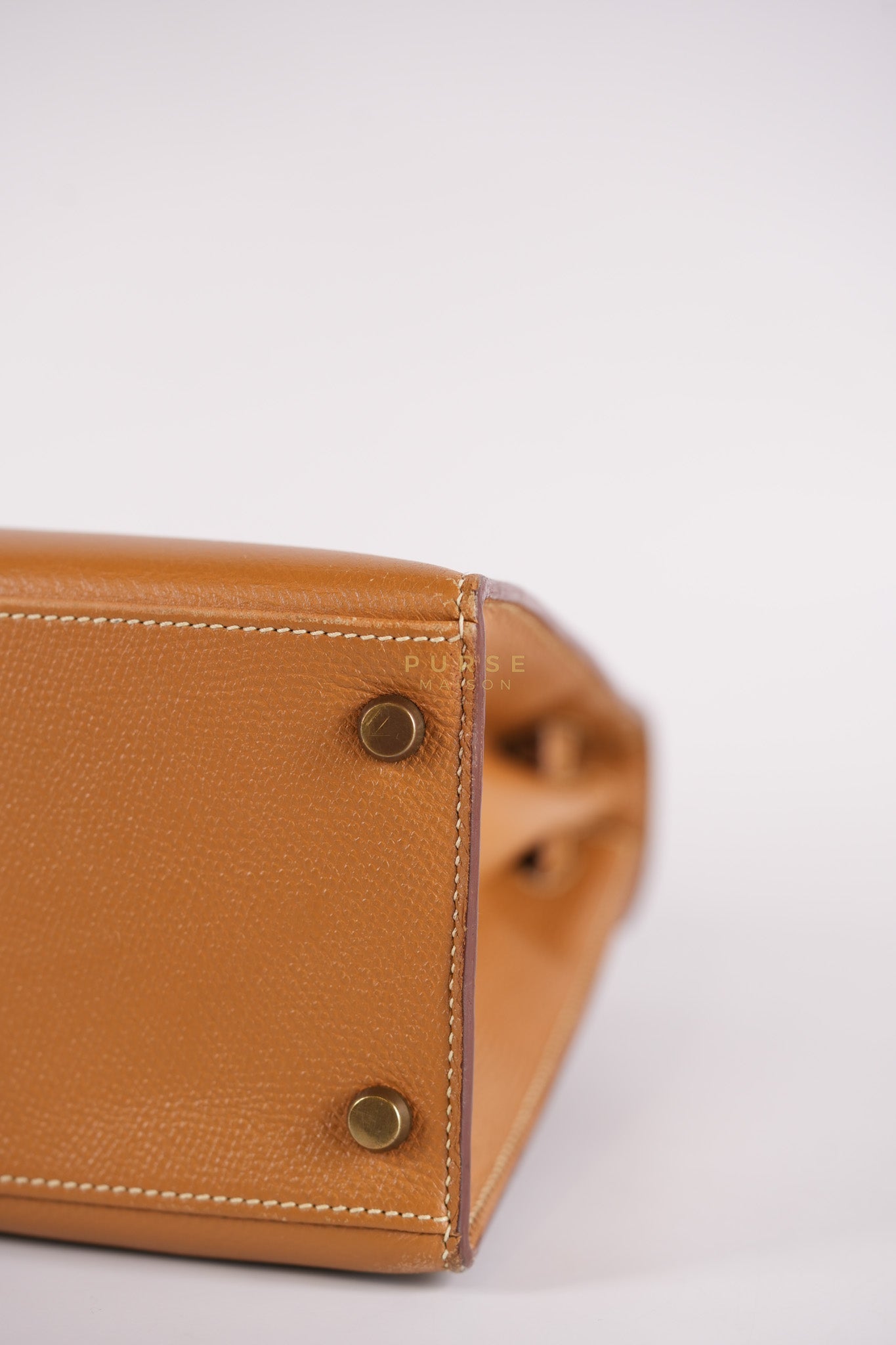 Kelly 28 Sellier in Gold Epsom Leather Gold Hardware Stamp W Circle(1993) | Purse Maison Luxury Bags Shop