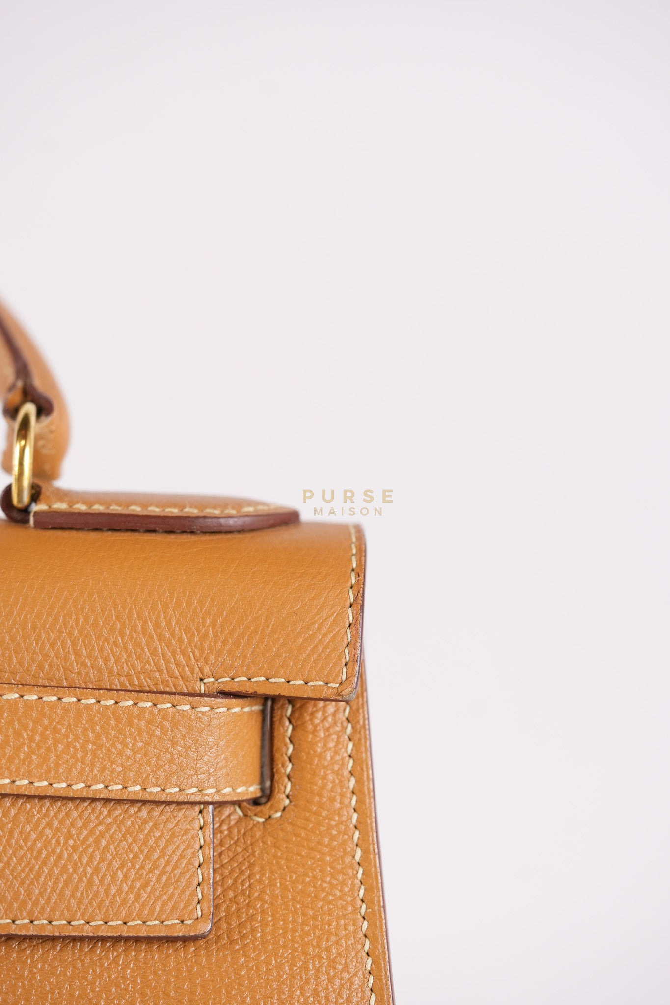 Kelly 28 Sellier in Gold Epsom Leather Gold Hardware Stamp W Circle(1993) | Purse Maison Luxury Bags Shop