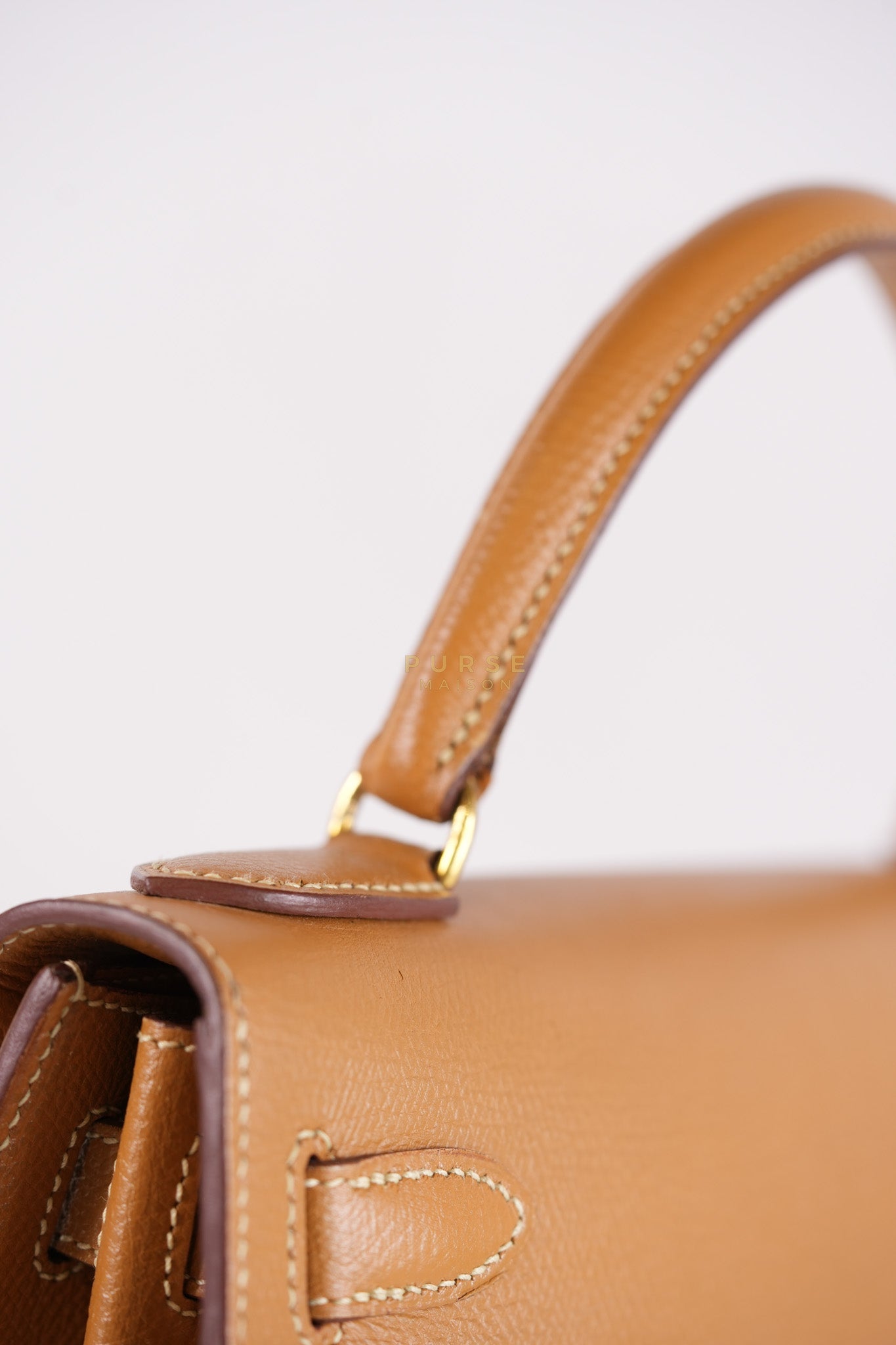 Kelly 28 Sellier in Gold Epsom Leather Gold Hardware Stamp W Circle(1993) | Purse Maison Luxury Bags Shop