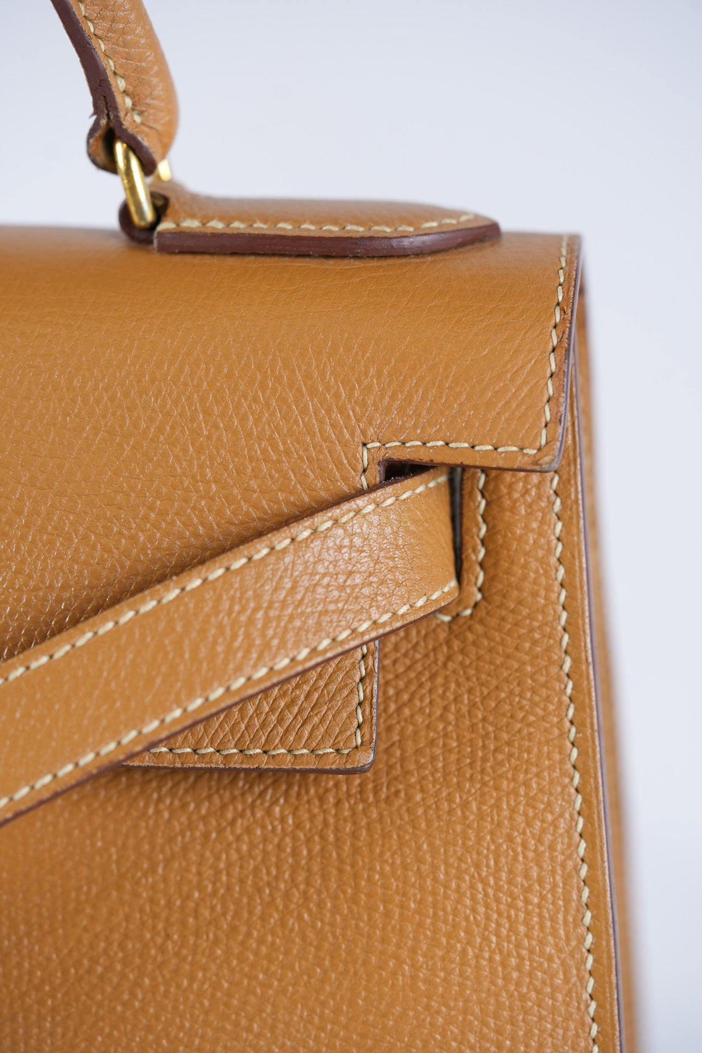 Kelly 28 Sellier in Gold Epsom Leather Gold Hardware Stamp W Circle(1993) | Purse Maison Luxury Bags Shop