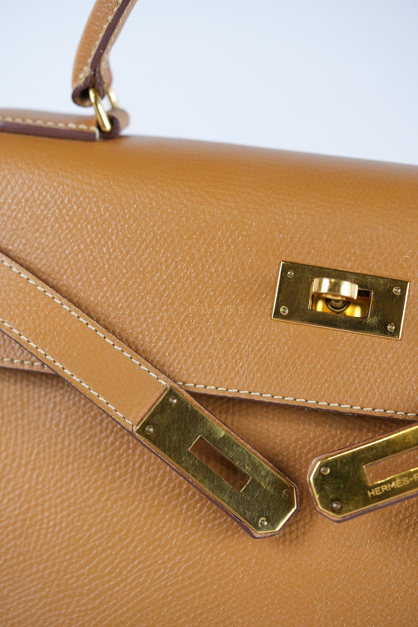 Kelly 28 Sellier in Gold Epsom Leather Gold Hardware Stamp W Circle(1993) | Purse Maison Luxury Bags Shop