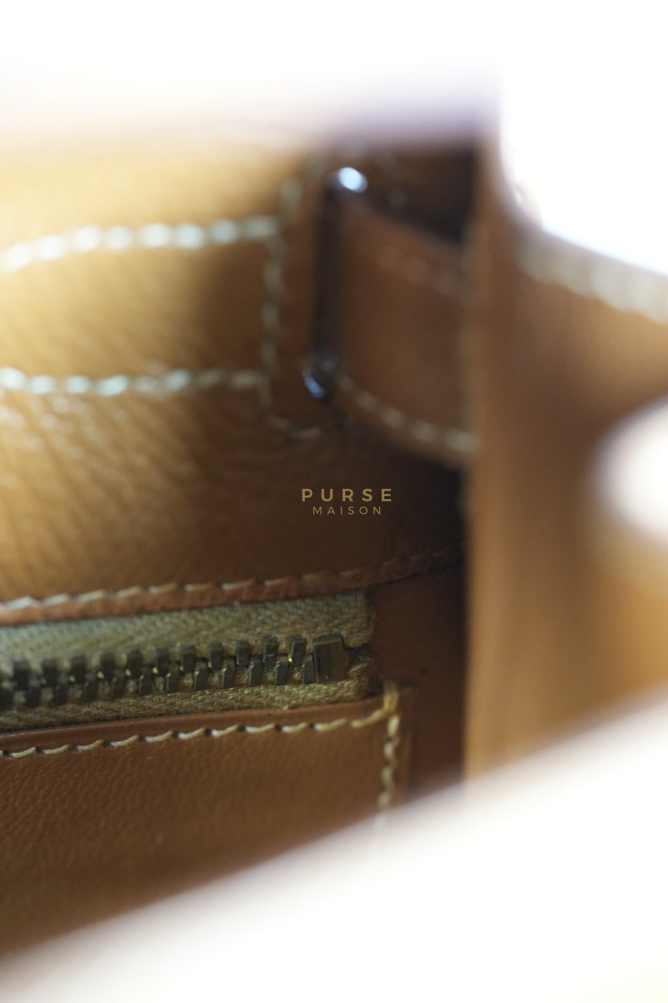 Kelly 28 Sellier in Gold Epsom Leather Gold Hardware Stamp W Circle(1993) | Purse Maison Luxury Bags Shop