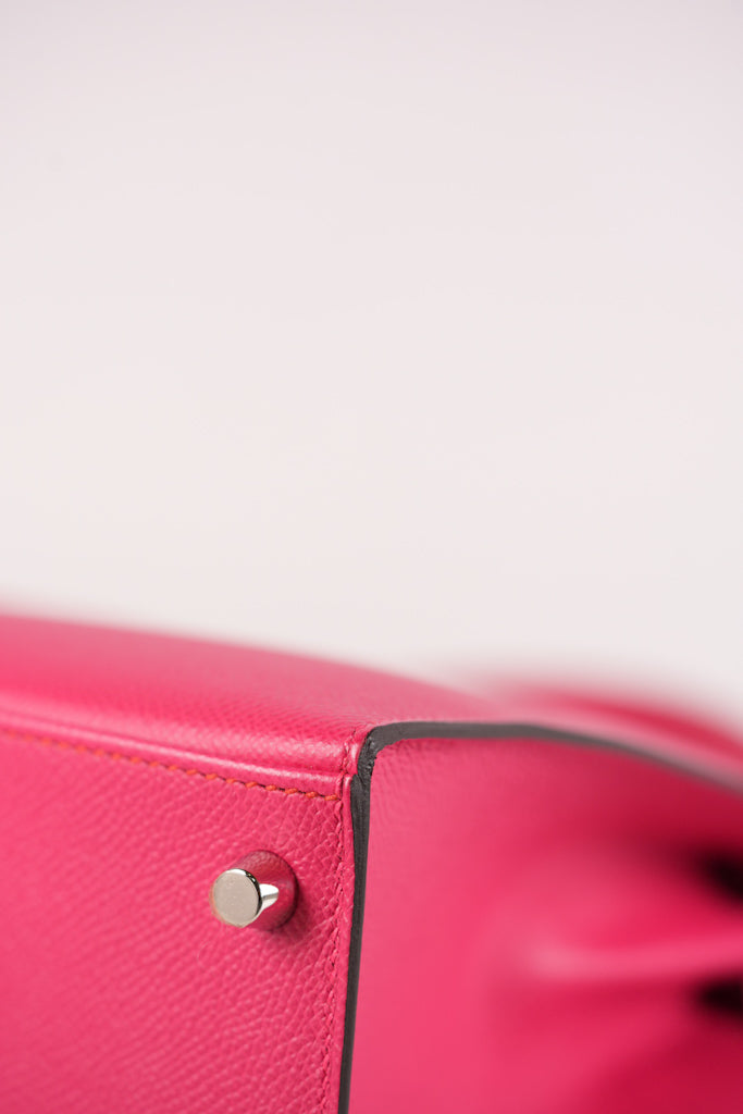 Kelly 28 Sellier in Rouge Coeur/Rose Extreme/Blue Zanzibar Epsom Leather and Palladium Hardware Stamp Z (2021) | Purse Maison Luxury Bags Shop