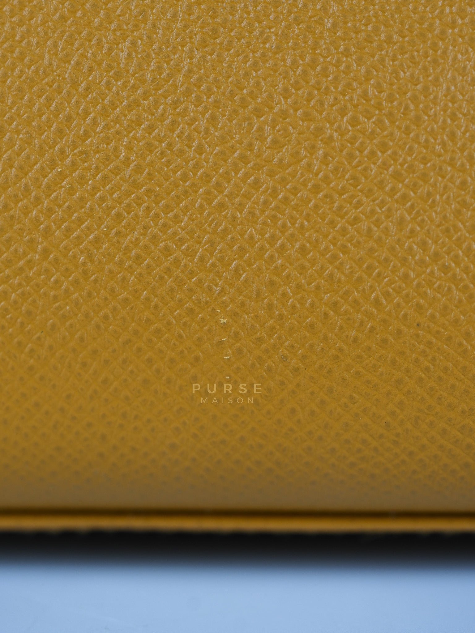 Kelly 28 Sellier in Sesame Epsom Leather Palladium Hardware Stamp Y (2020) | Purse Maison Luxury Bags Shop