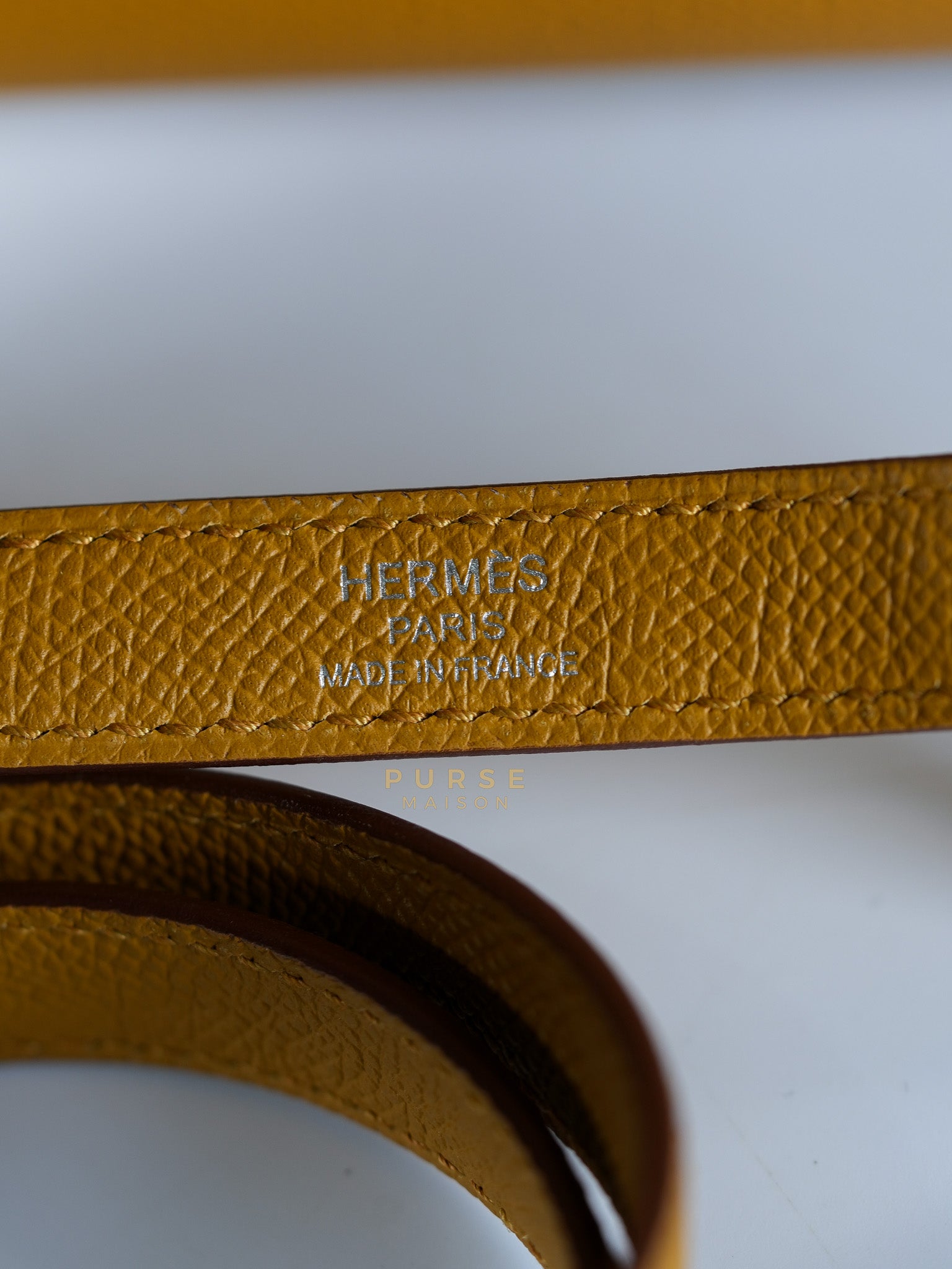 Kelly 28 Sellier in Sesame Epsom Leather Palladium Hardware Stamp Y (2020) | Purse Maison Luxury Bags Shop