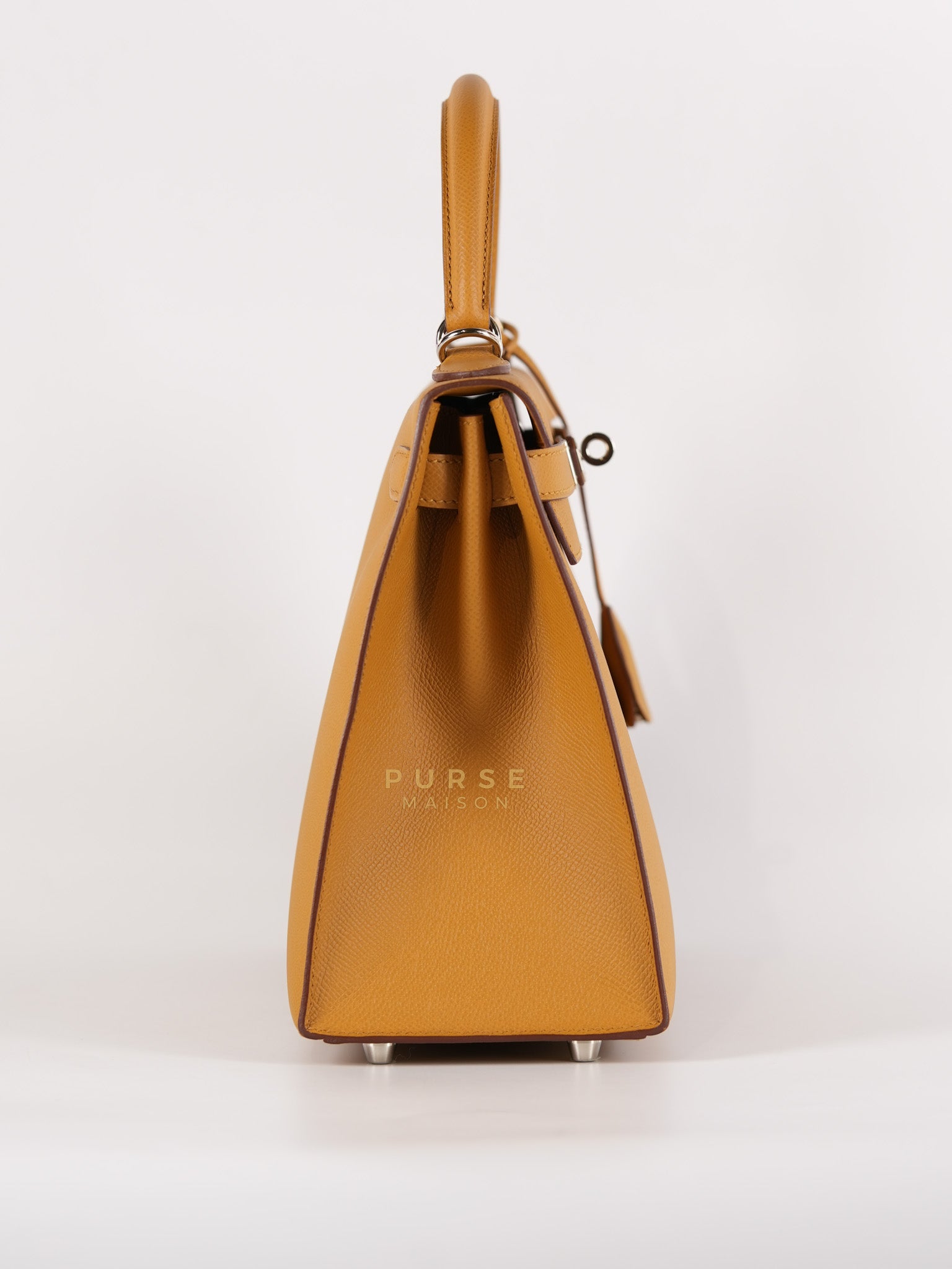 Kelly 28 Sellier in Sesame Epsom Leather Palladium Hardware Stamp Y (2020) | Purse Maison Luxury Bags Shop