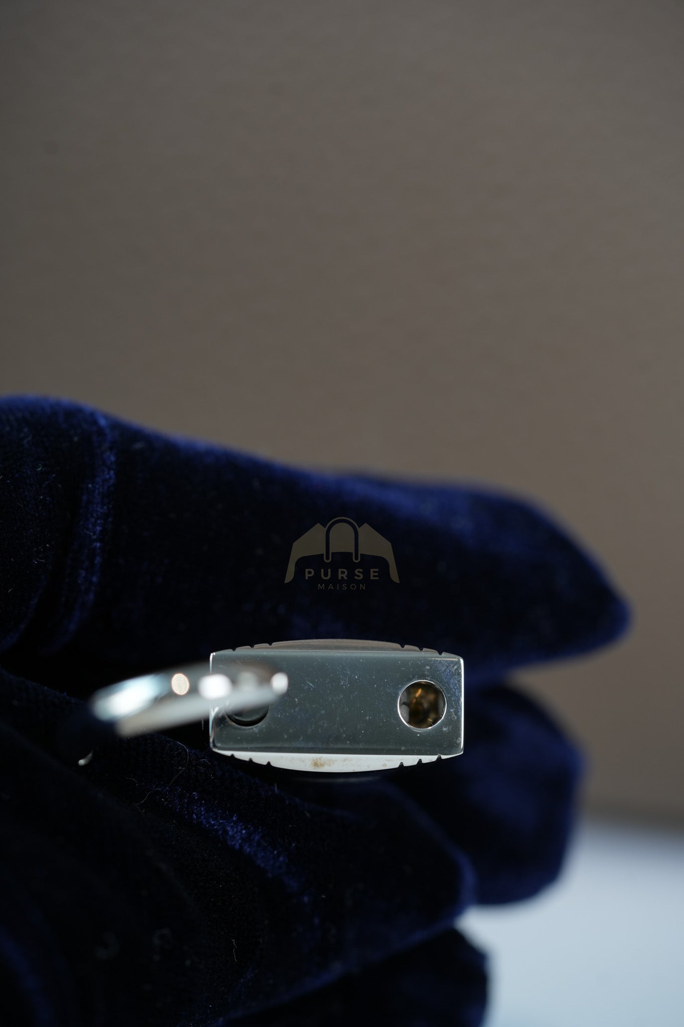 Kelly 32 Etoupe in Togo Leather and Palladium Hardware Stamp Square Q (2013) | Purse Maison Luxury Bags Shop