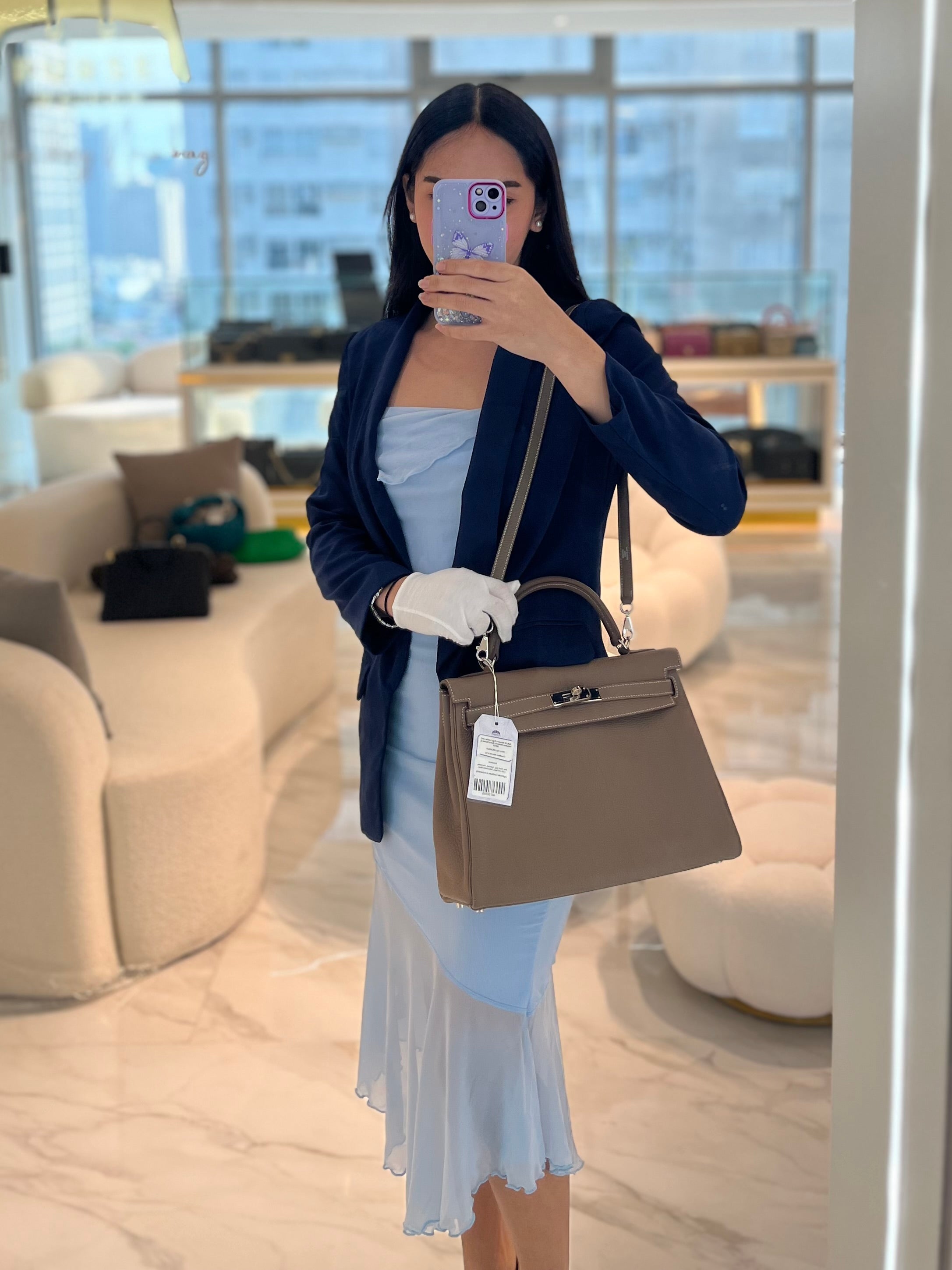 Kelly 32 Etoupe in Togo Leather and Palladium Hardware Stamp Square Q (2013) | Purse Maison Luxury Bags Shop