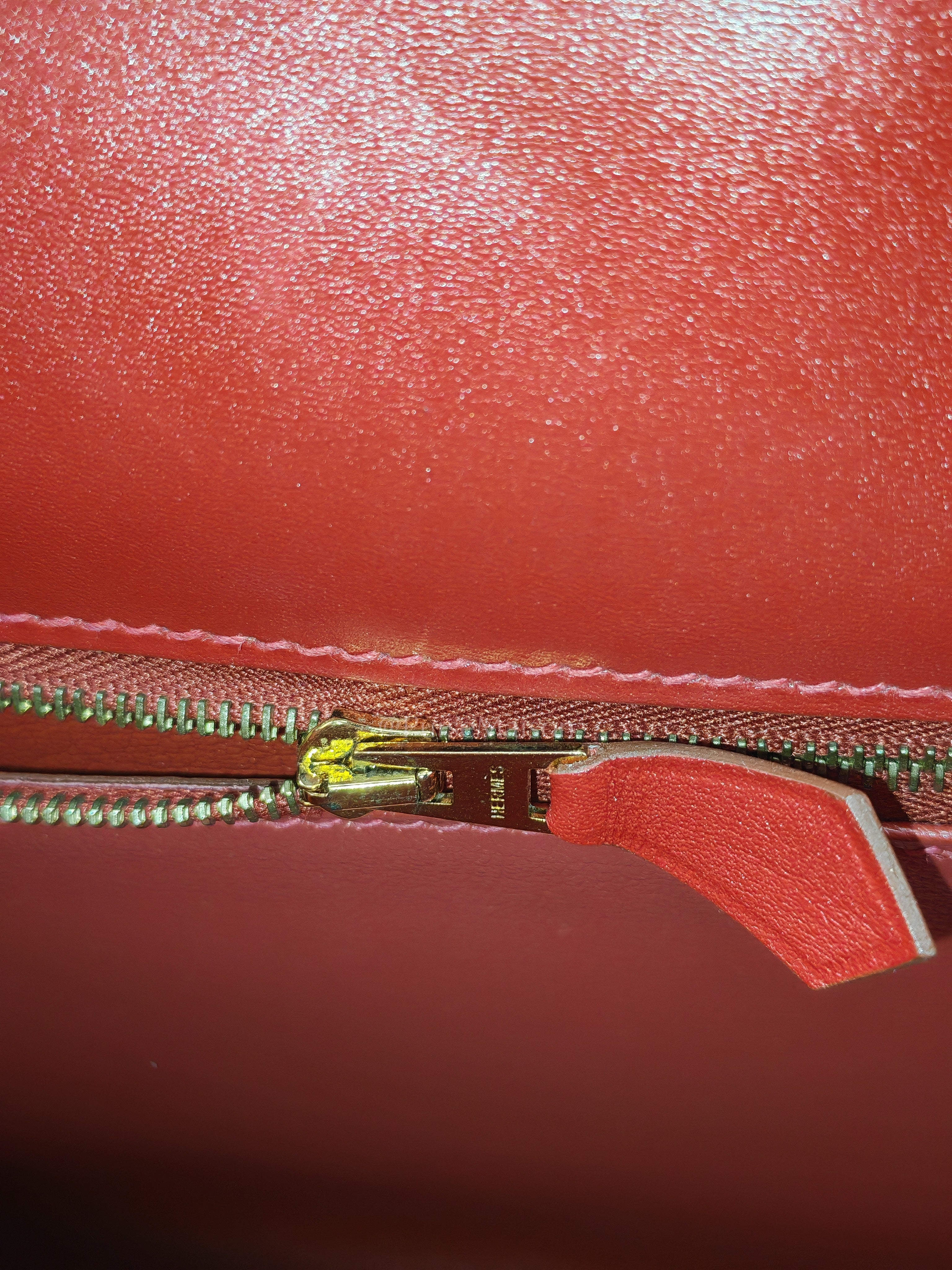 Kelly 32 Retourne in Rouge Vif Tadelakt Leather and Gold Hardware Stamp X (2016) | Purse Maison Luxury Bags Shop