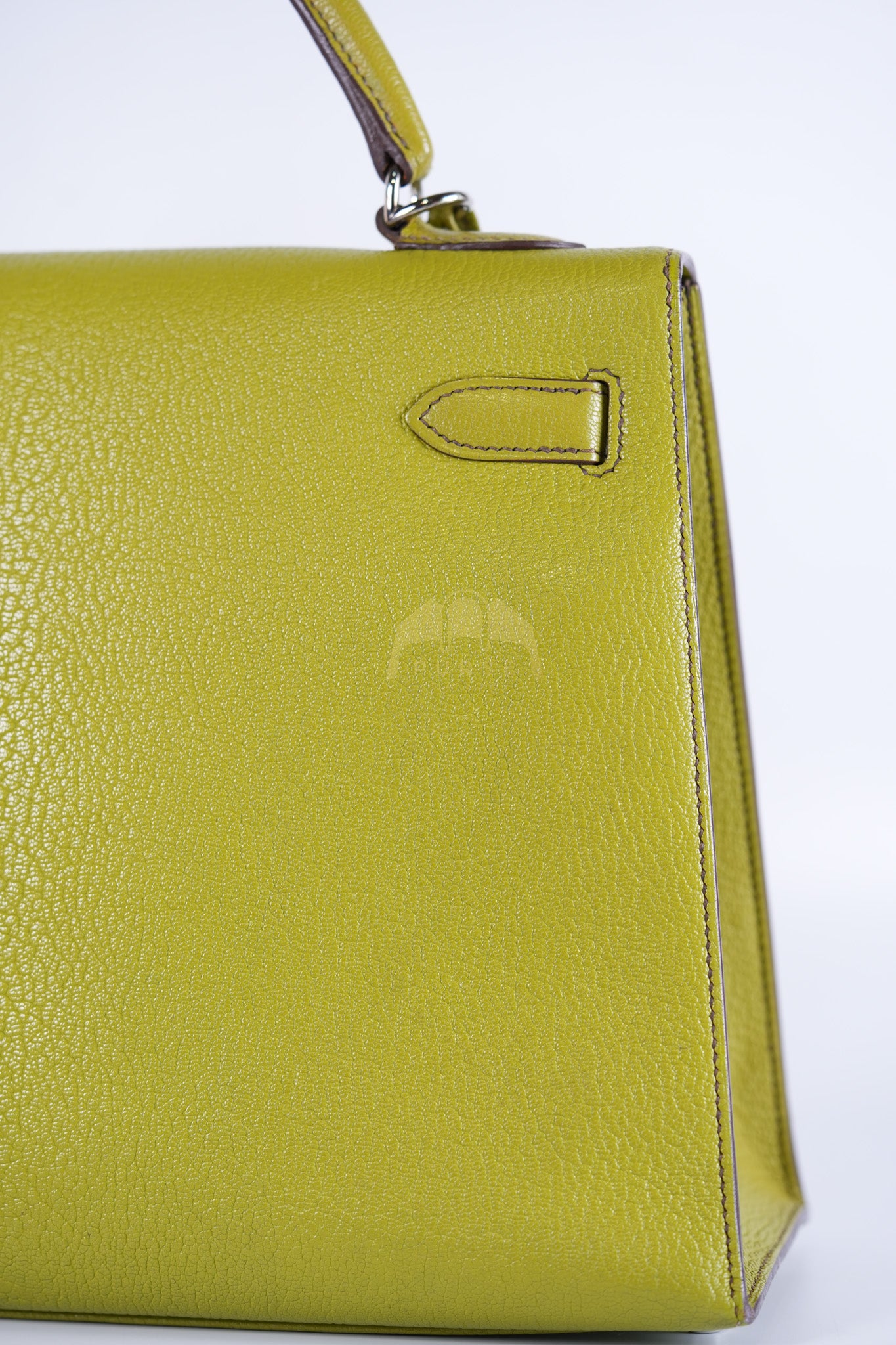 Kelly 32 Sellier Vert Anis Chevre Mysore in Palladium Hardware Stamp K Square (2007) | Purse Maison Luxury Bags Shop