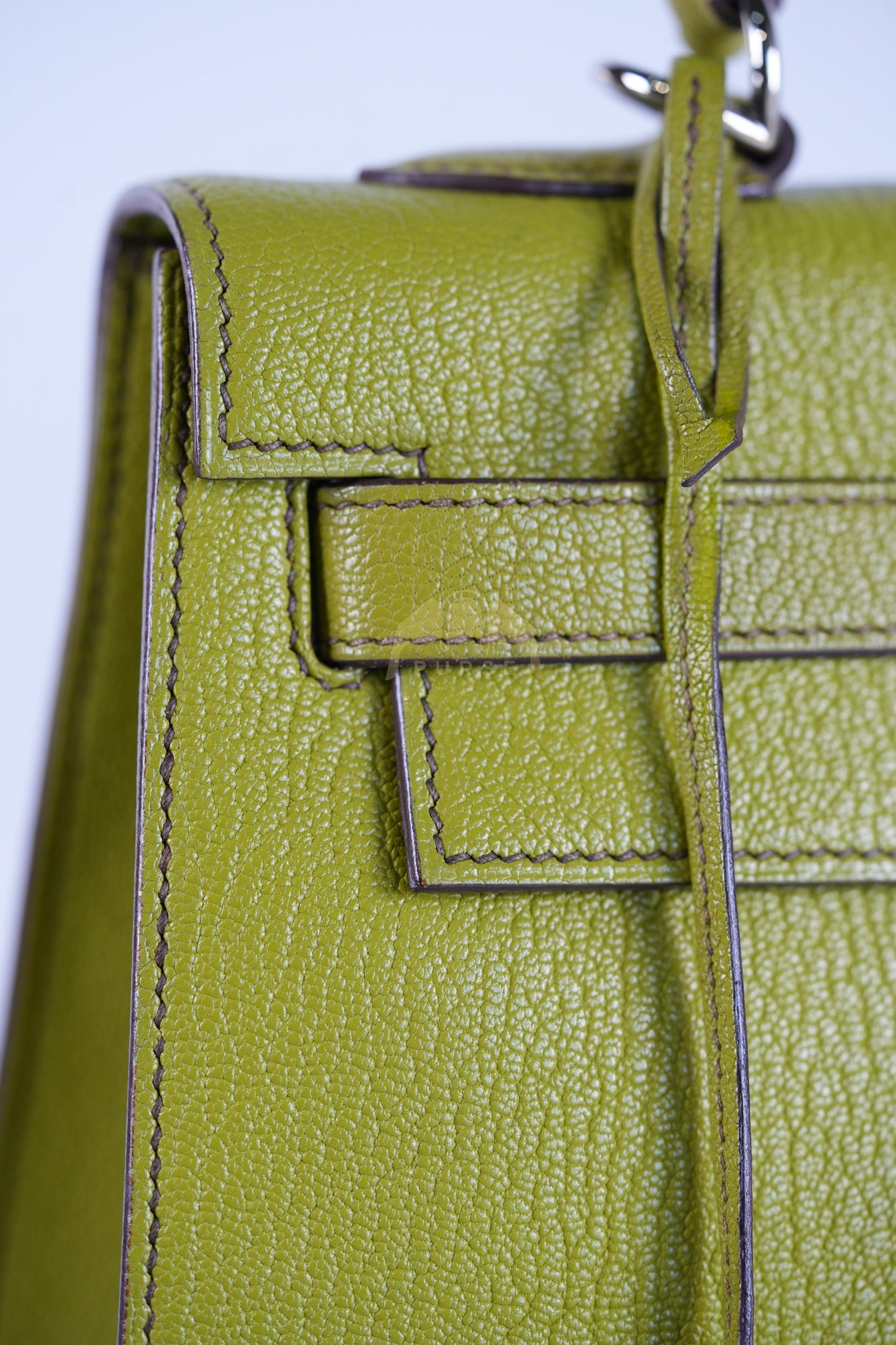 Kelly 32 Sellier Vert Anis Chevre Mysore in Palladium Hardware Stamp K Square (2007) | Purse Maison Luxury Bags Shop