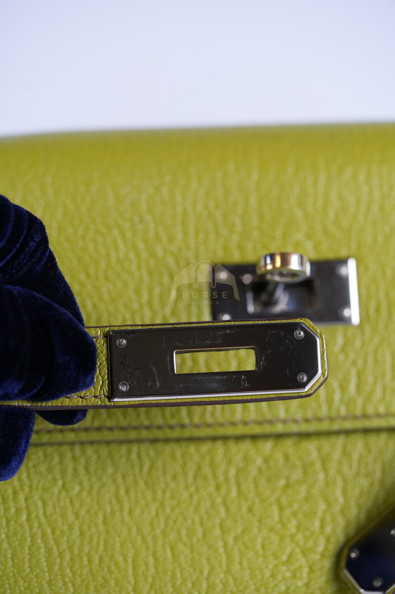 Kelly 32 Sellier Vert Anis Chevre Mysore in Palladium Hardware Stamp K Square (2007) | Purse Maison Luxury Bags Shop