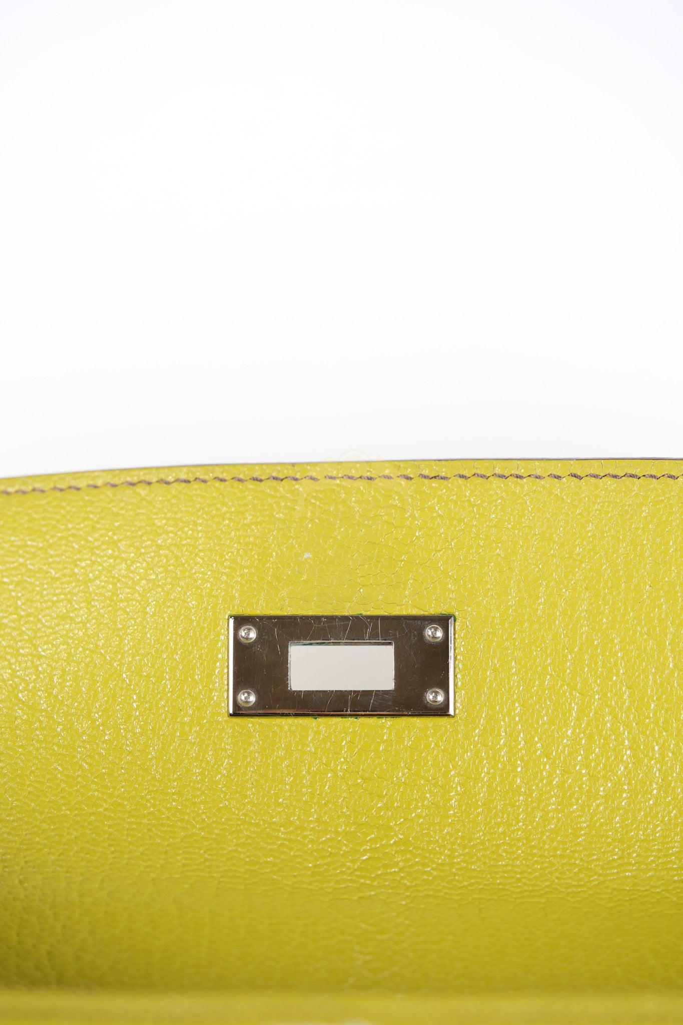 Kelly 32 Sellier Vert Anis Chevre Mysore in Palladium Hardware Stamp K Square (2007) | Purse Maison Luxury Bags Shop