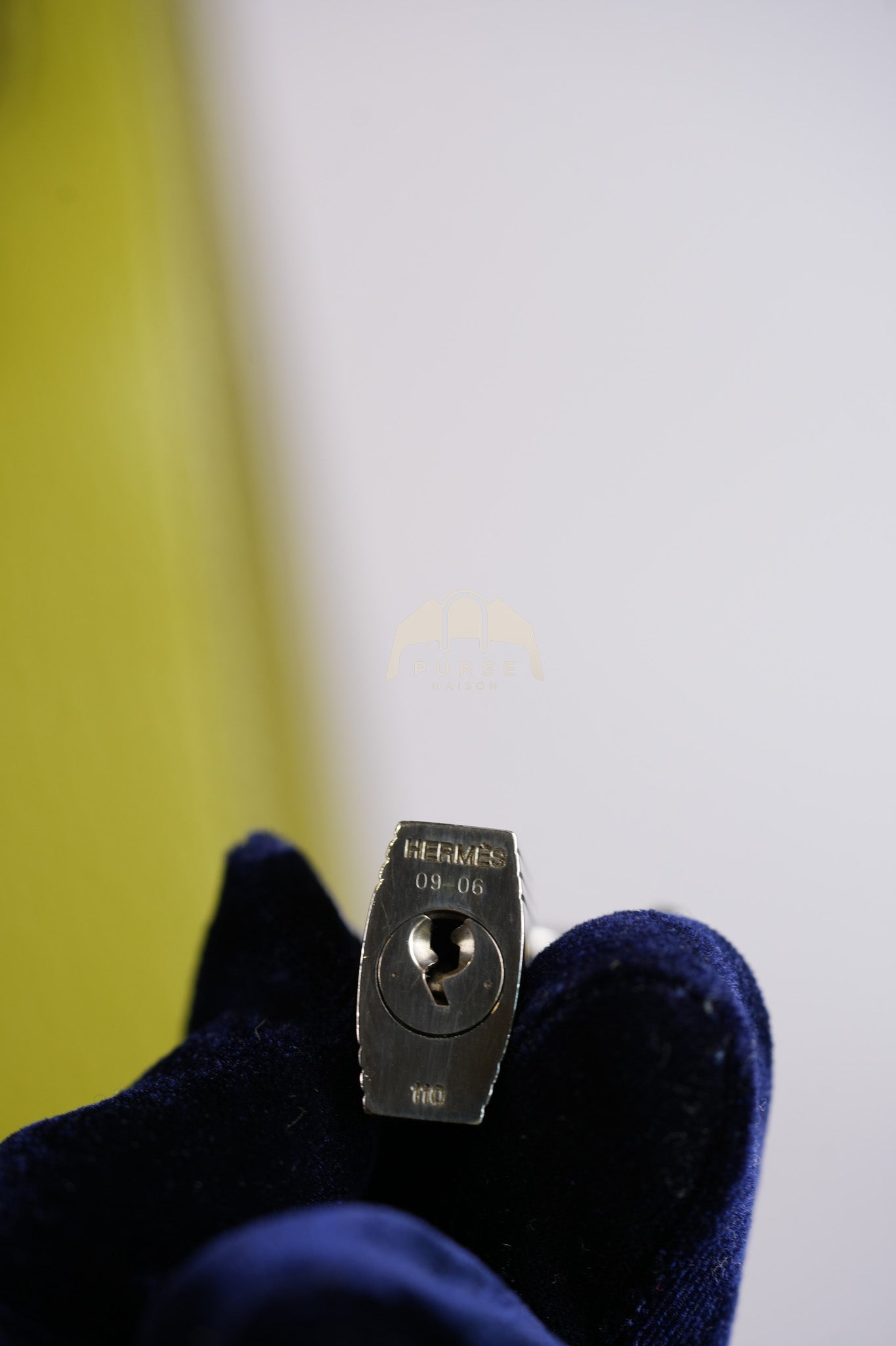 Kelly 32 Sellier Vert Anis Chevre Mysore in Palladium Hardware Stamp K Square (2007) | Purse Maison Luxury Bags Shop