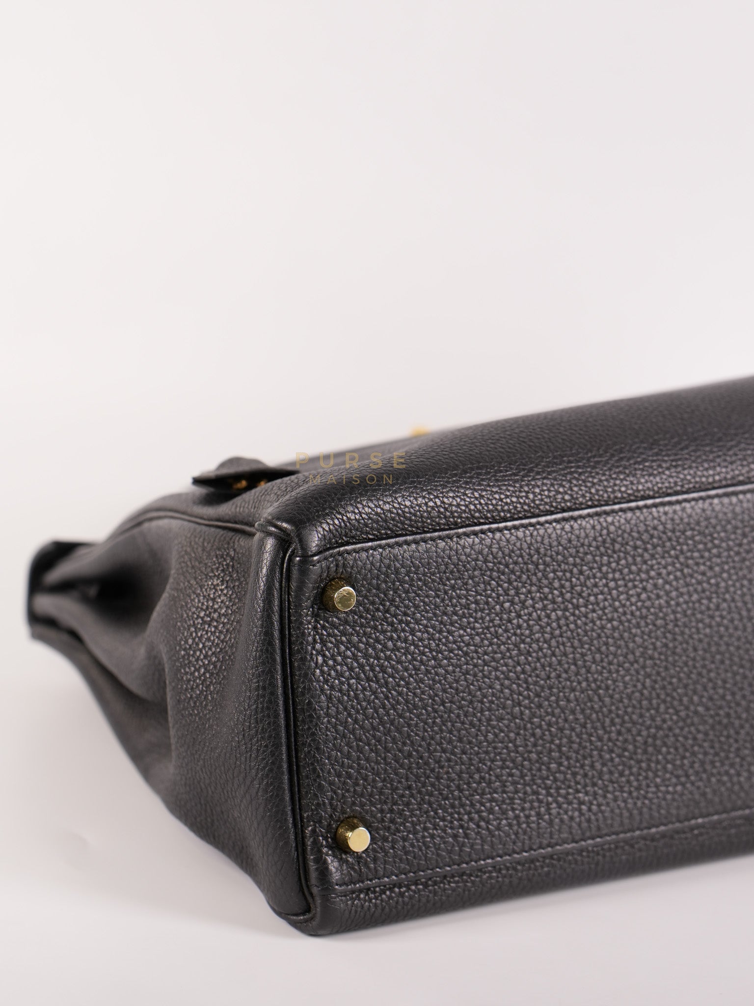 Kelly 35 Retourne Black in Togo Leather and Gold Hardware Stamp Square Q (2013) | Purse Maison Luxury Bags Shop