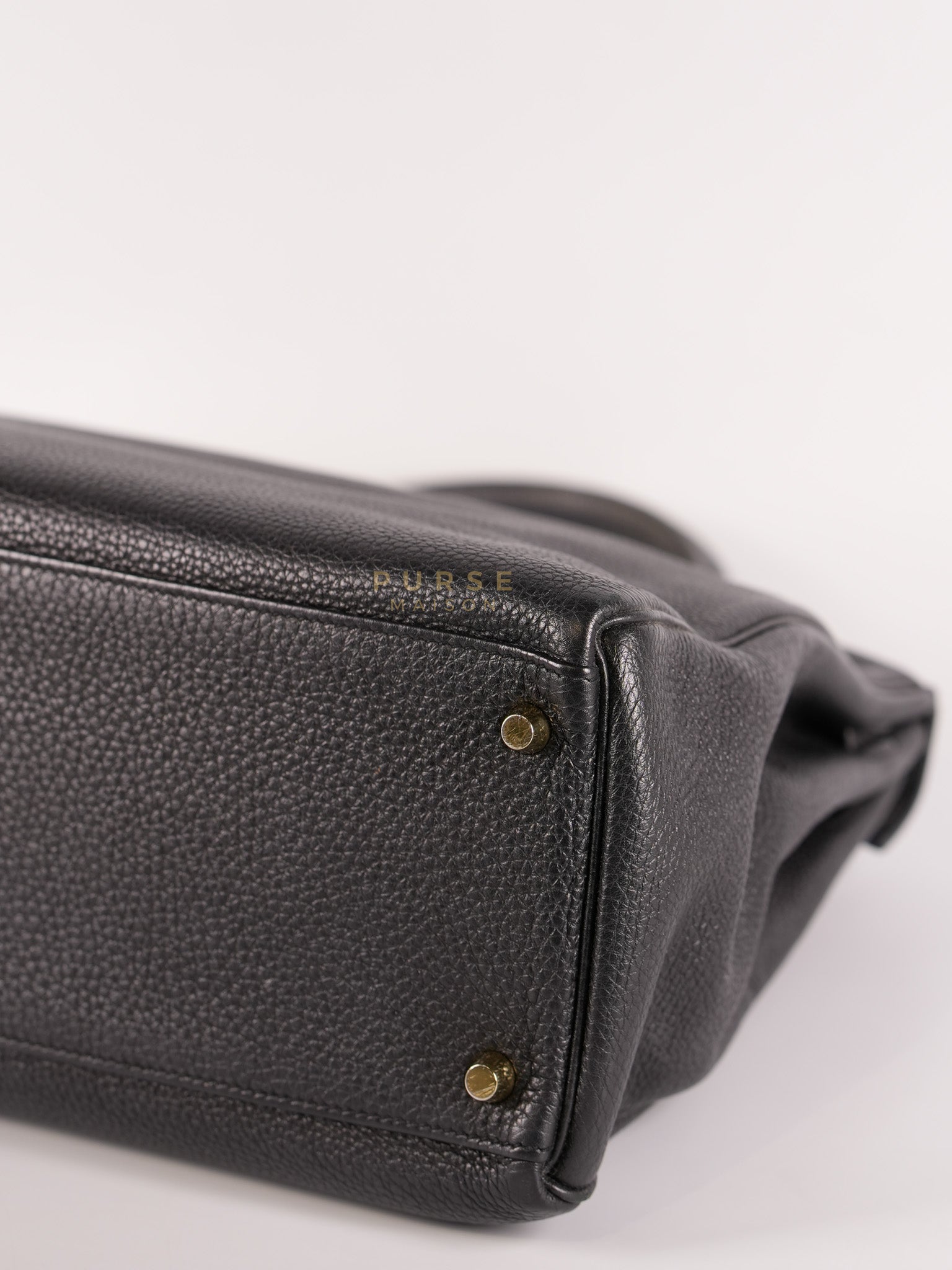 Kelly 35 Retourne Black in Togo Leather and Gold Hardware Stamp Square Q (2013) | Purse Maison Luxury Bags Shop