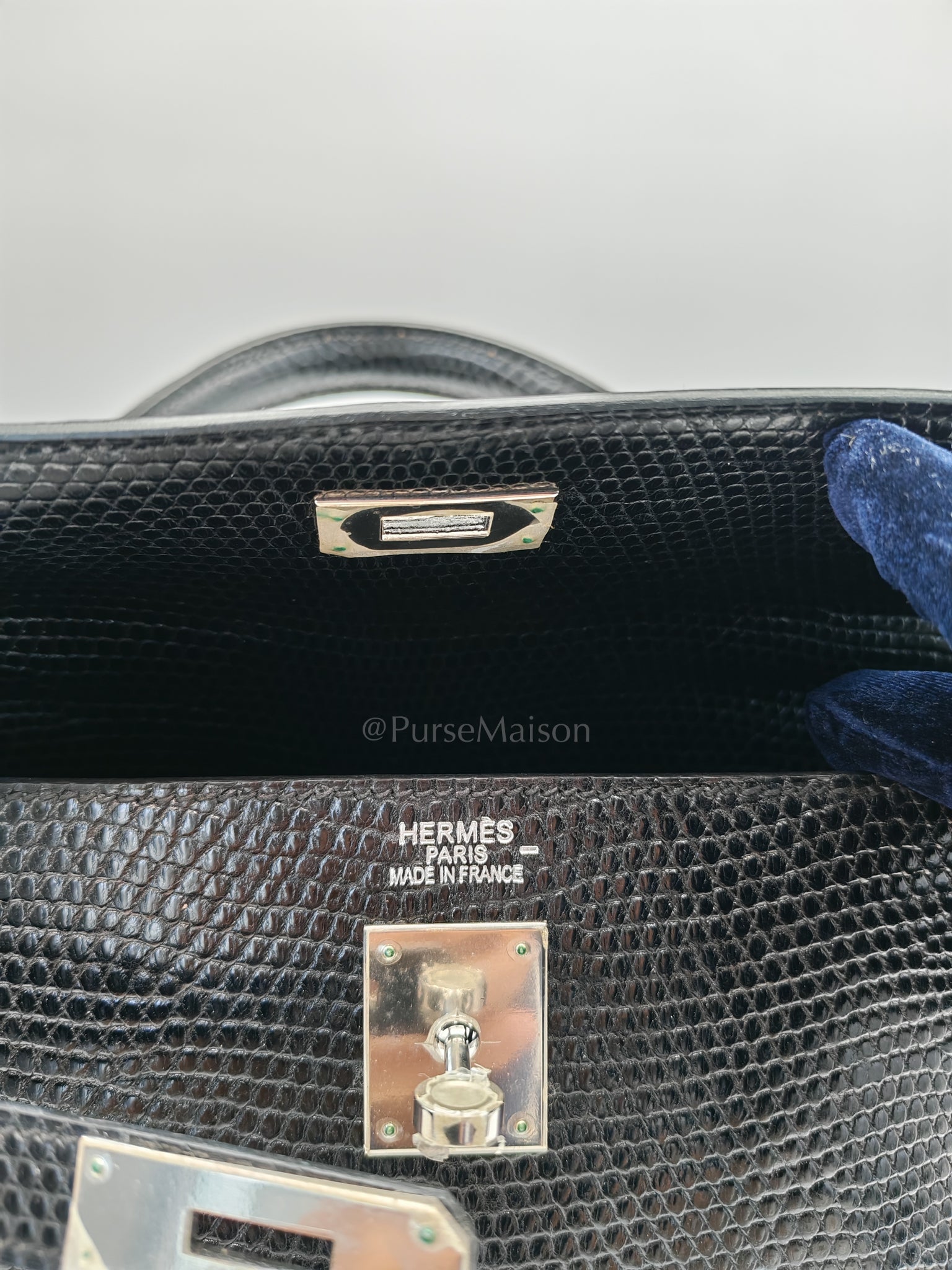 Kelly 35 Retourne in Black Lizard Leather and Palladium Hardware Stamp Square O (2011) | Purse Maison Luxury Bags Shop