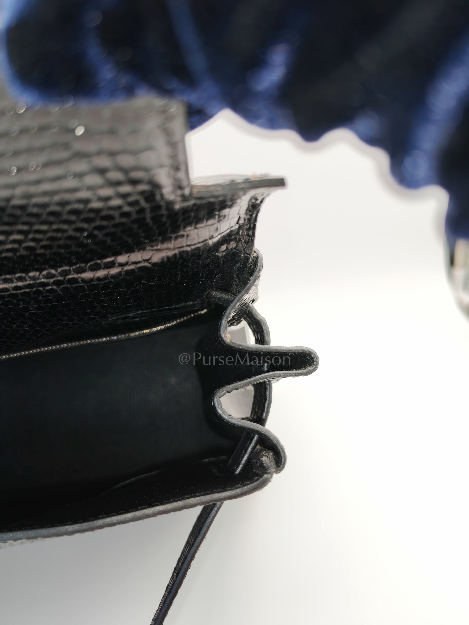 Kelly 35 Retourne in Black Lizard Leather and Palladium Hardware Stamp Square O (2011) | Purse Maison Luxury Bags Shop