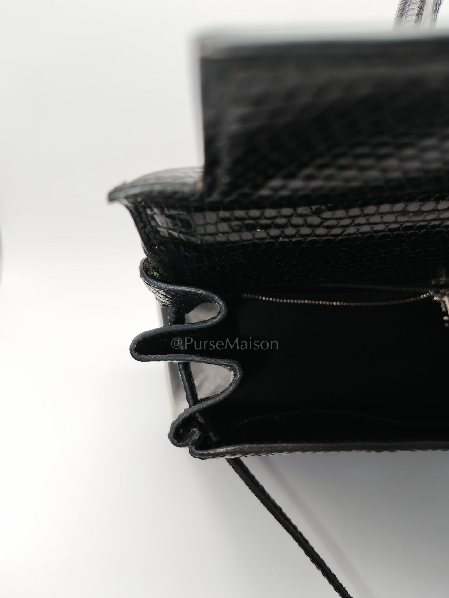Kelly 35 Retourne in Black Lizard Leather and Palladium Hardware Stamp Square O (2011) | Purse Maison Luxury Bags Shop