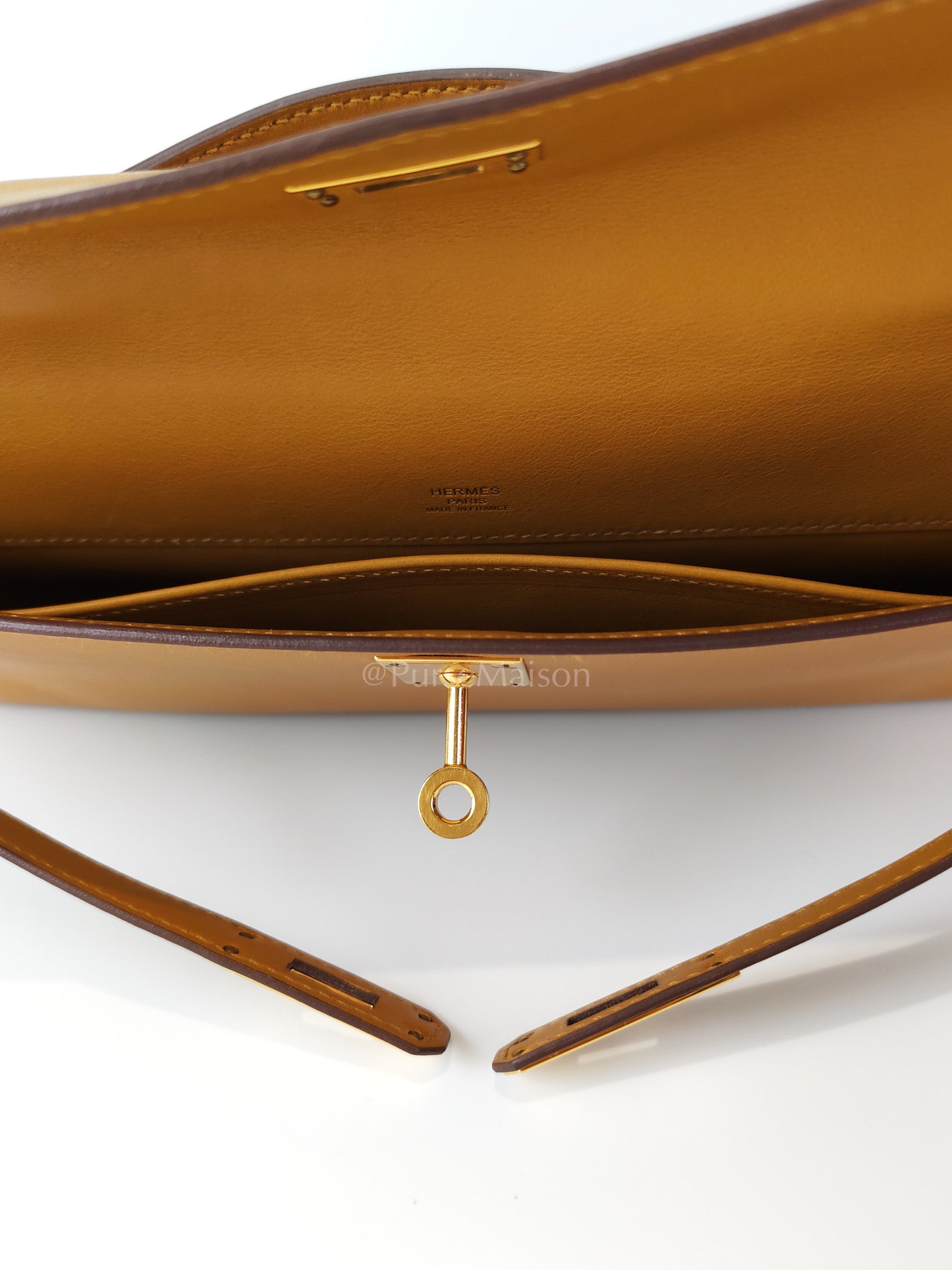 Kelly Cut Sesame Swift Leather and Gold Hardware Stamp Y (2020) | Purse Maison Luxury Bags Shop