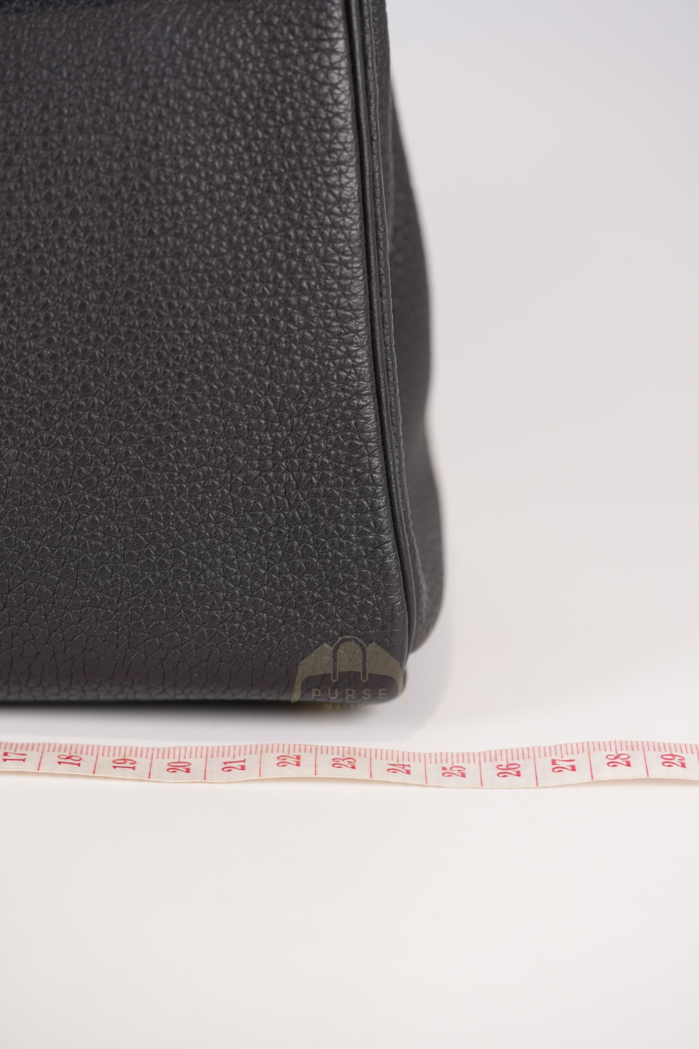 Kelly II 25 Retourne in Noir Togo Leather & Gold Hardware Stamp Y(2020) | Purse Maison Luxury Bags Shop