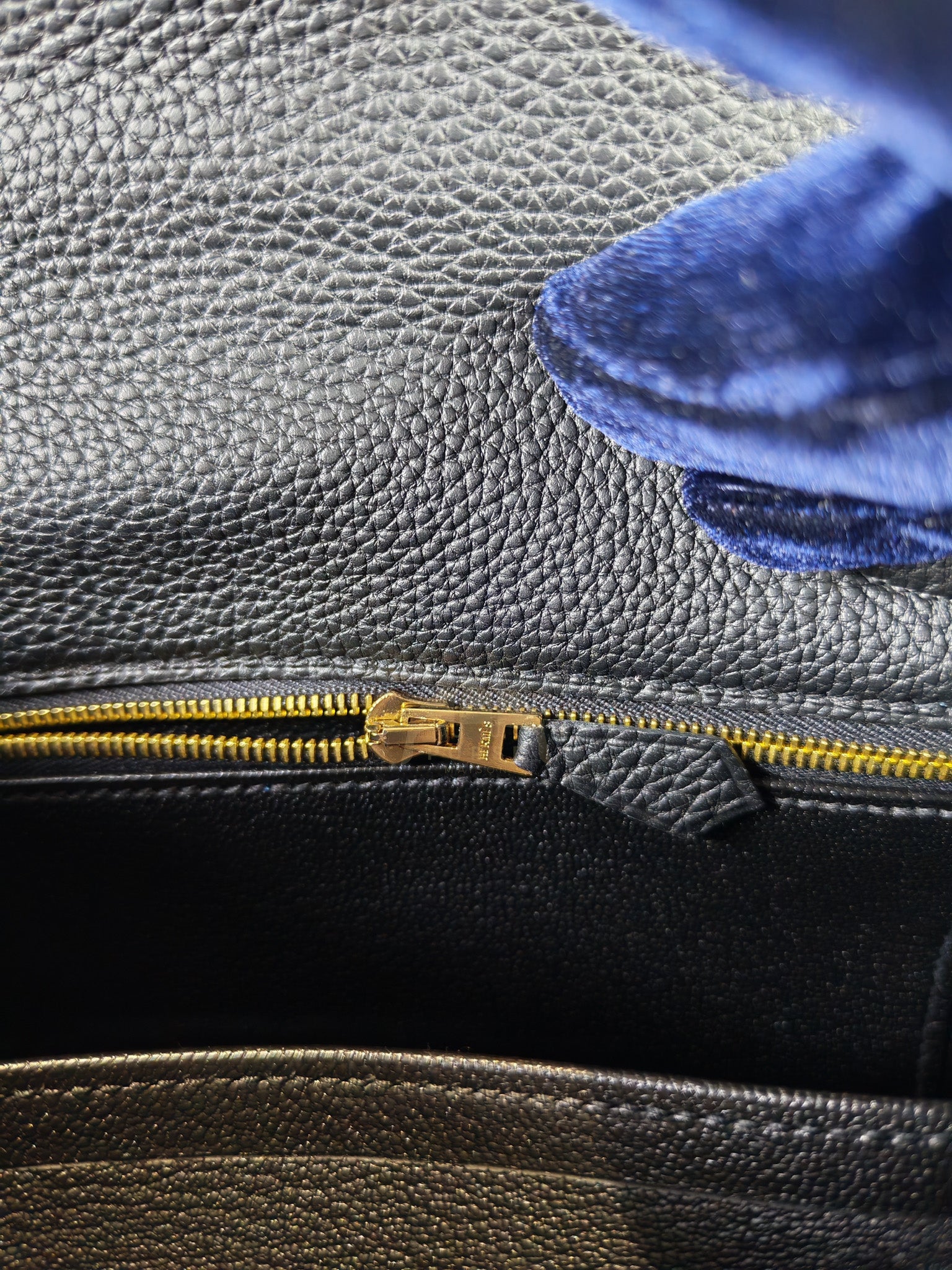 Kelly II 25 Retourne in Noir Togo Leather & Lizard Touch Gold Hardware Stamp B(2023) | Purse Maison Luxury Bags Shop