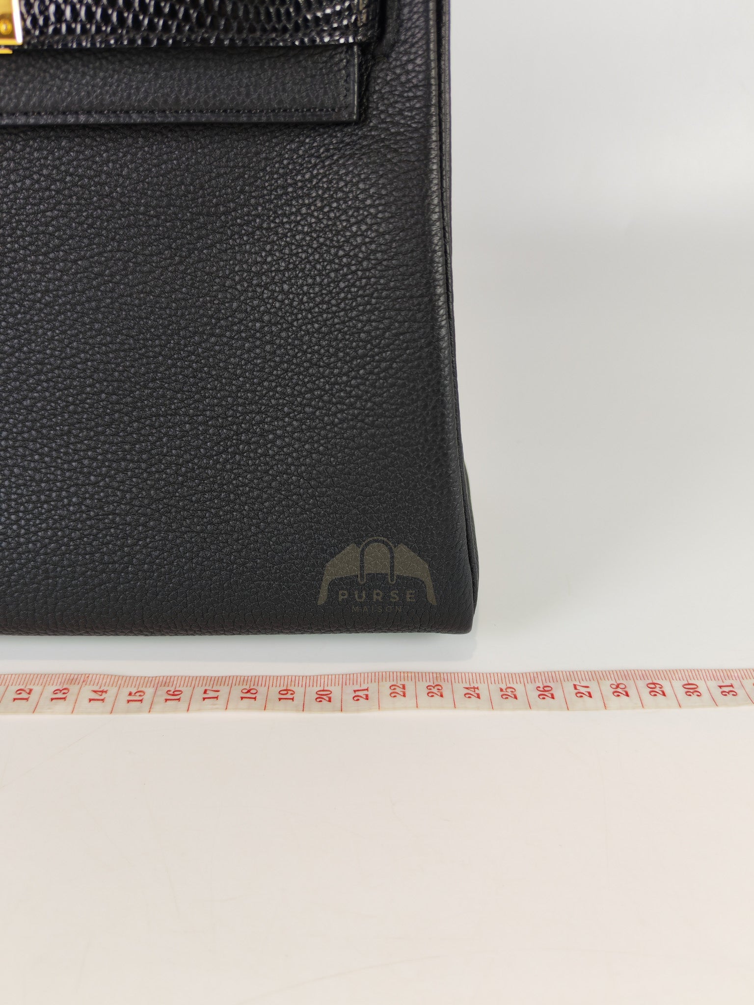 Kelly II 25 Retourne in Noir Togo Leather & Lizard Touch Gold Hardware Stamp B(2023) | Purse Maison Luxury Bags Shop