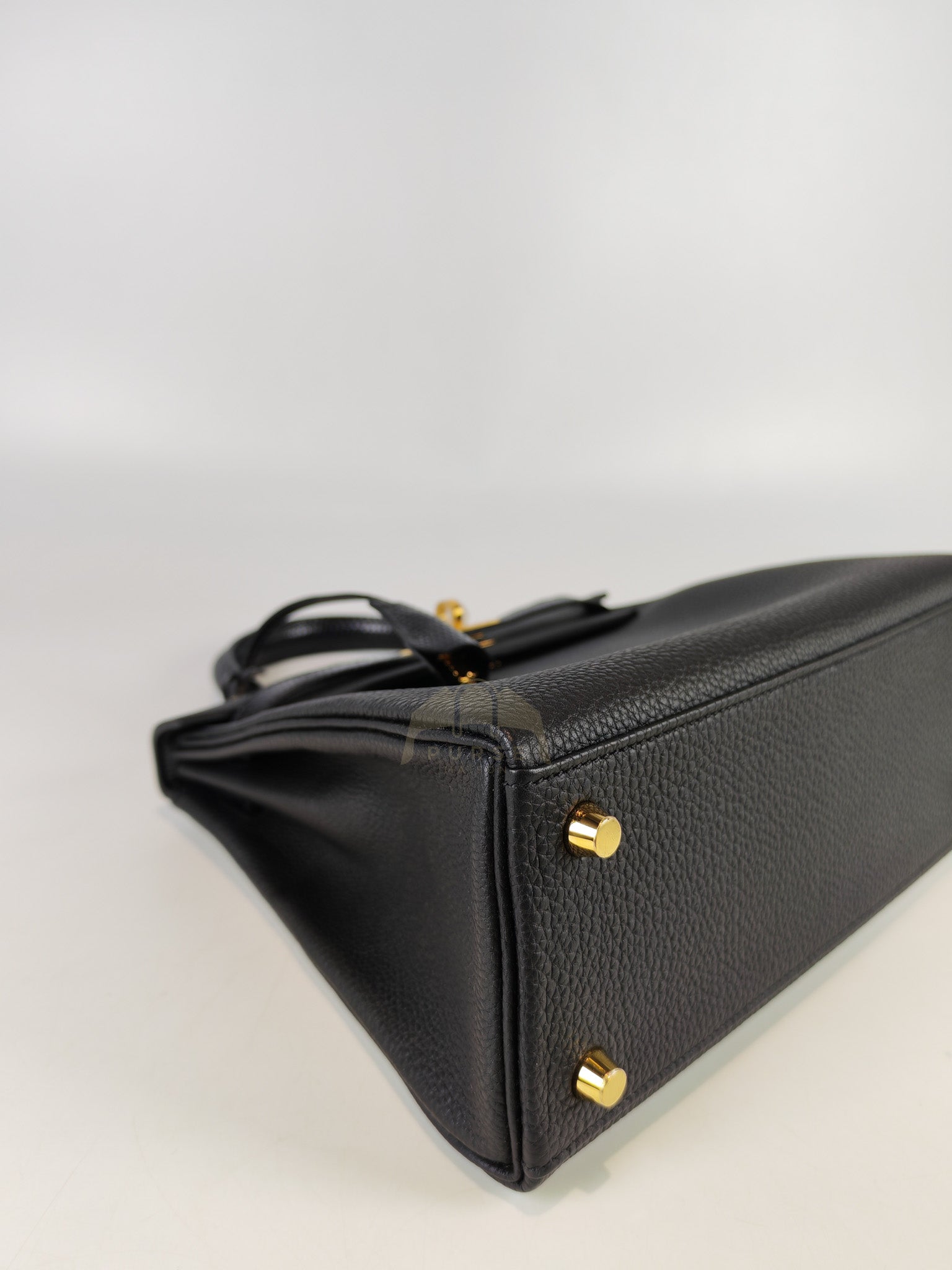 Kelly II 25 Retourne in Noir Togo Leather & Lizard Touch Gold Hardware Stamp B(2023) | Purse Maison Luxury Bags Shop