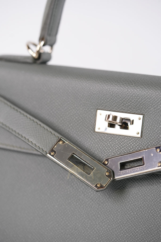 Kelly II Sellier 28 in Vert Amande Epsom Leather Palladium Hardware Stamp D(2019) | Purse Maison Luxury Bags Shop