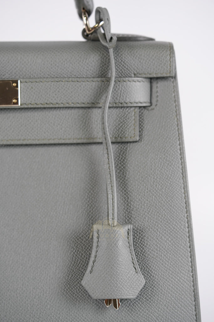 Kelly II Sellier 28 in Vert Amande Epsom Leather Palladium Hardware Stamp D(2019) | Purse Maison Luxury Bags Shop