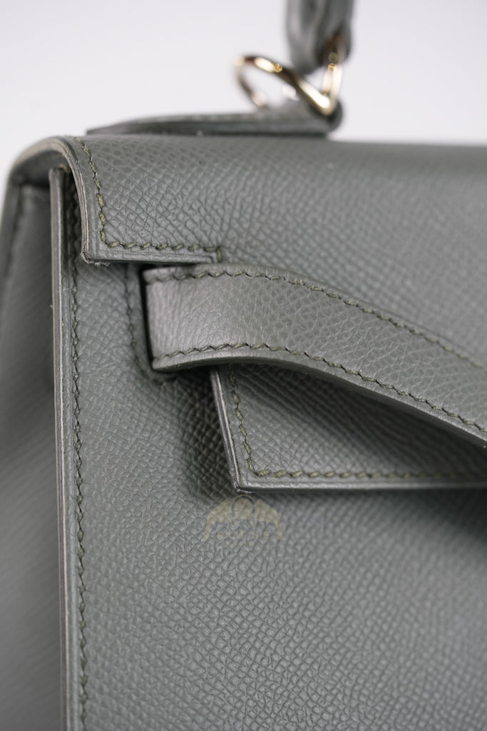 Kelly II Sellier 28 in Vert Amande Epsom Leather Palladium Hardware Stamp D(2019) | Purse Maison Luxury Bags Shop