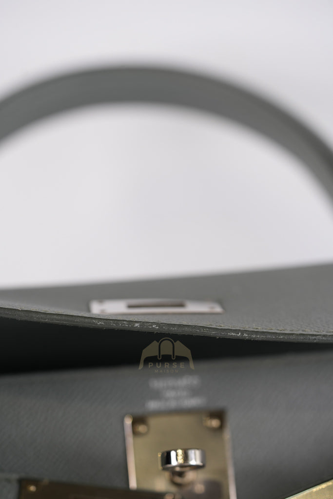 Kelly II Sellier 28 in Vert Amande Epsom Leather Palladium Hardware Stamp D(2019) | Purse Maison Luxury Bags Shop