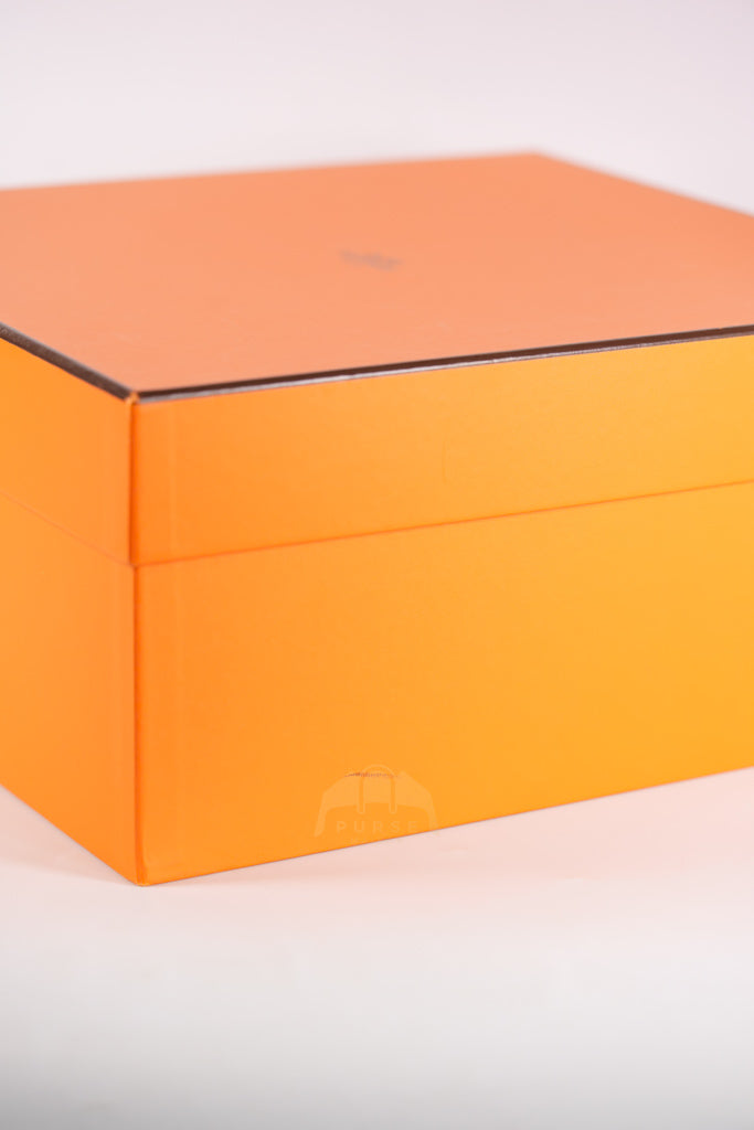 Kelly II Sellier 28 in Vert Amande Epsom Leather Palladium Hardware Stamp D(2019) | Purse Maison Luxury Bags Shop