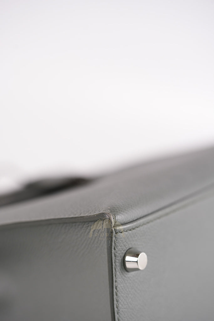 Kelly II Sellier 28 in Vert Amande Epsom Leather Palladium Hardware Stamp D(2019) | Purse Maison Luxury Bags Shop