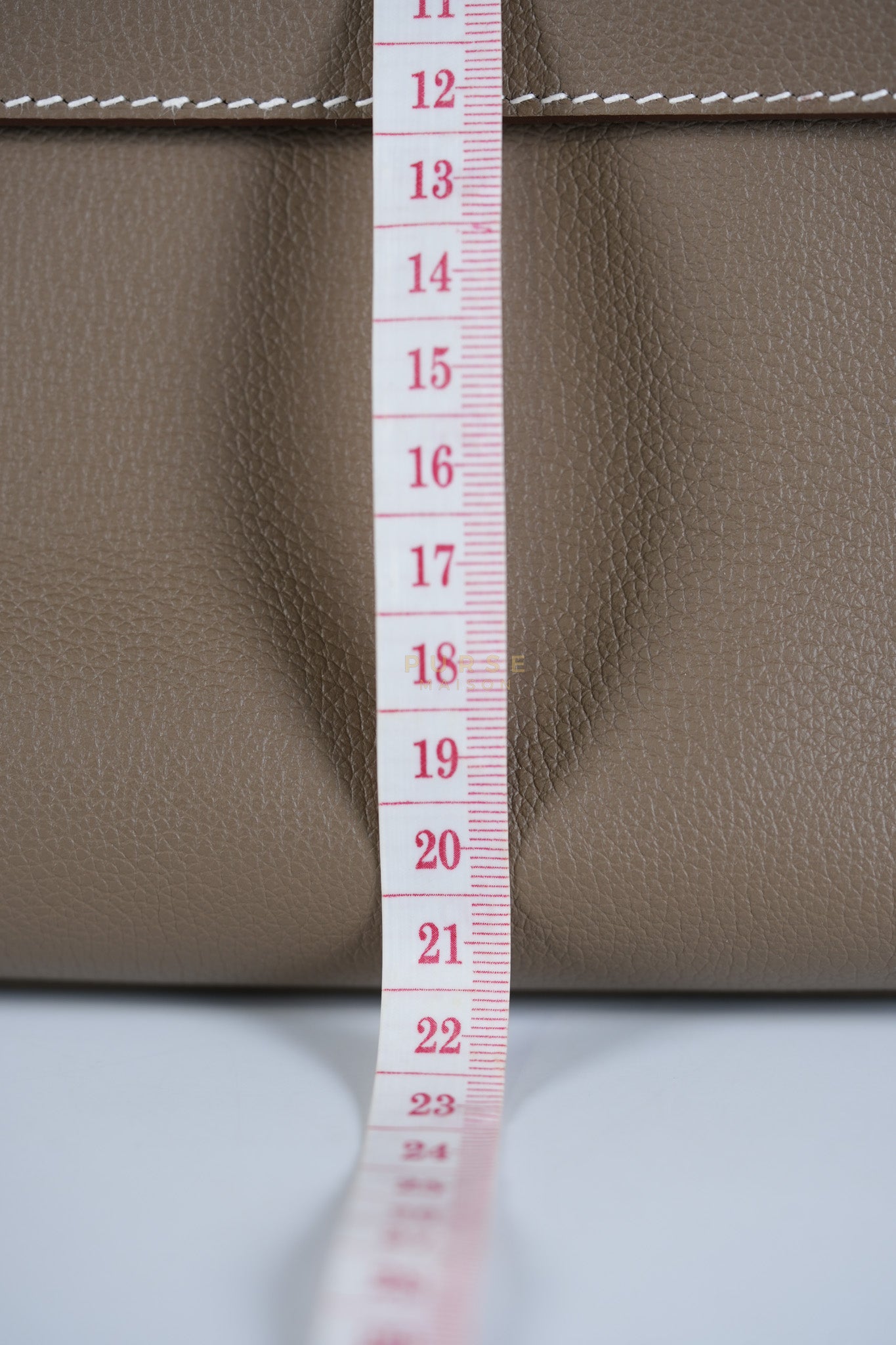 Kelly Messenger PM in Etoupe Evercolor Leather Palladium Hardware Stamp K (2025) | Purse Maison Luxury Bags Shop