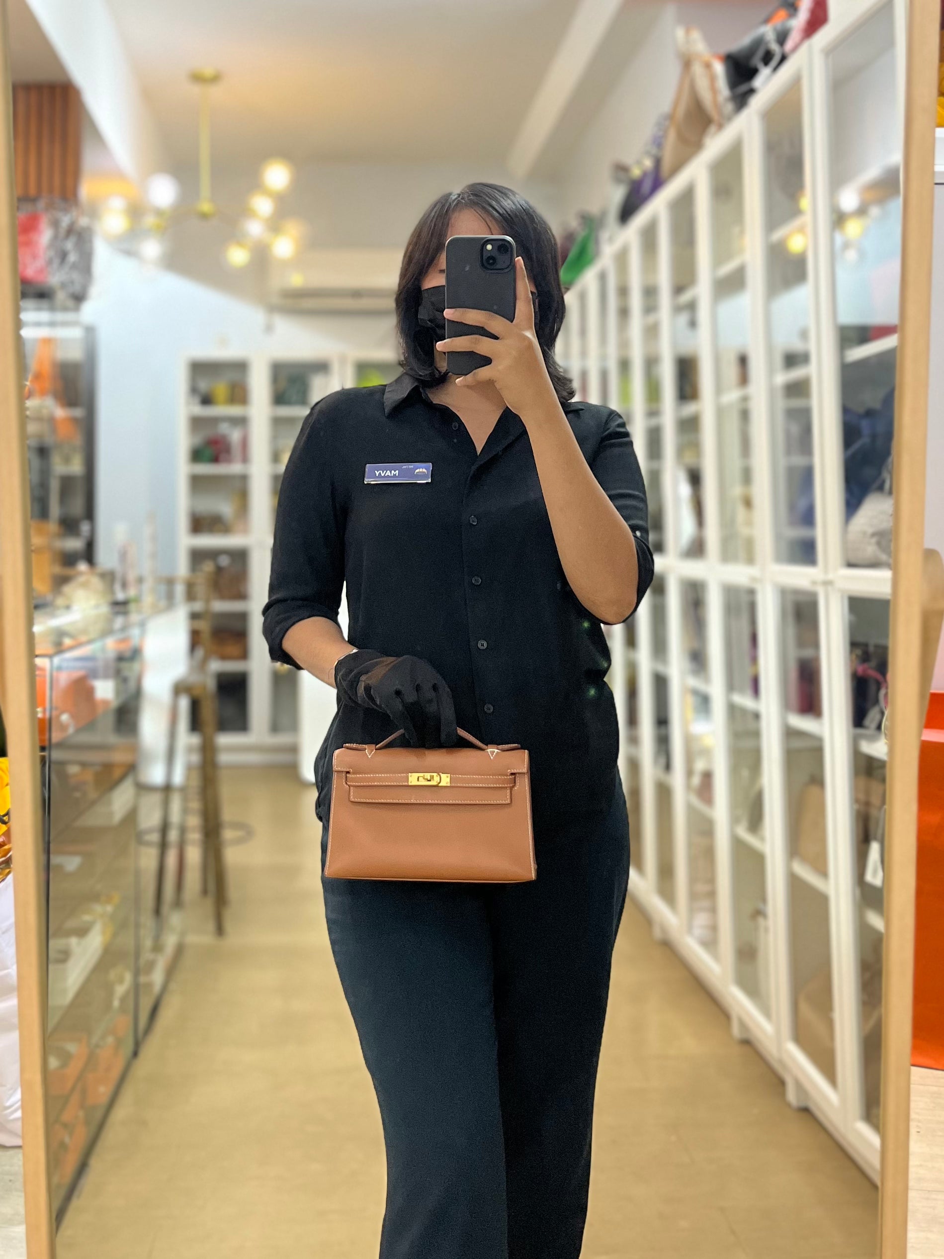 Kelly Pochette in Gold Swift Leather and Gold Hardware Stamp Y (2020) | Purse Maison Luxury Bags Shop