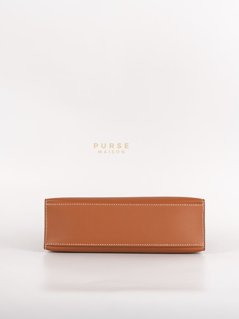 Kelly Pochette in Gold Swift Leather and Gold Hardware Stamp Y (2020) | Purse Maison Luxury Bags Shop