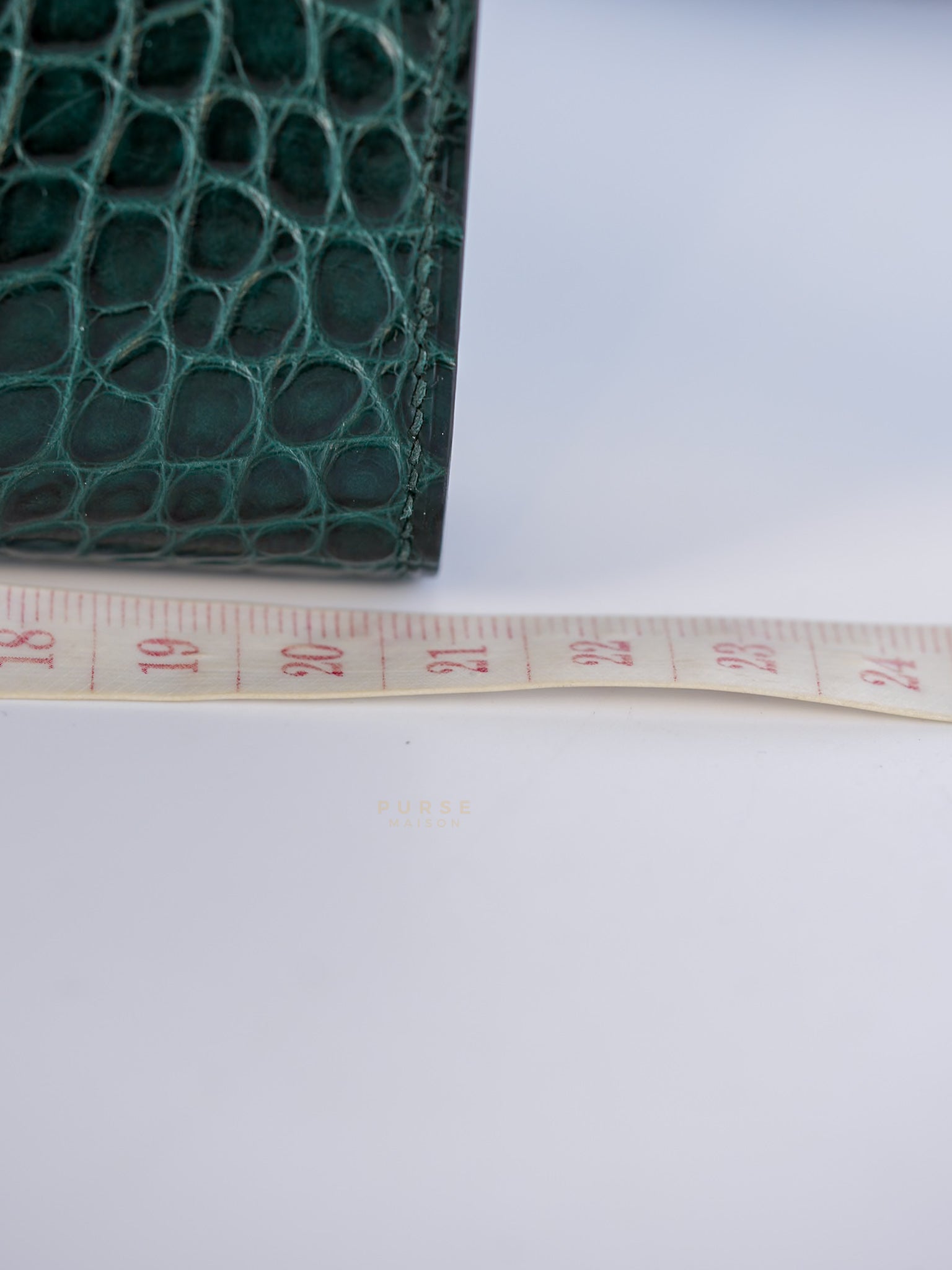 Kelly To Go Alligator Gold Hardware Stamp U | Purse Maison Luxury Bags Shop