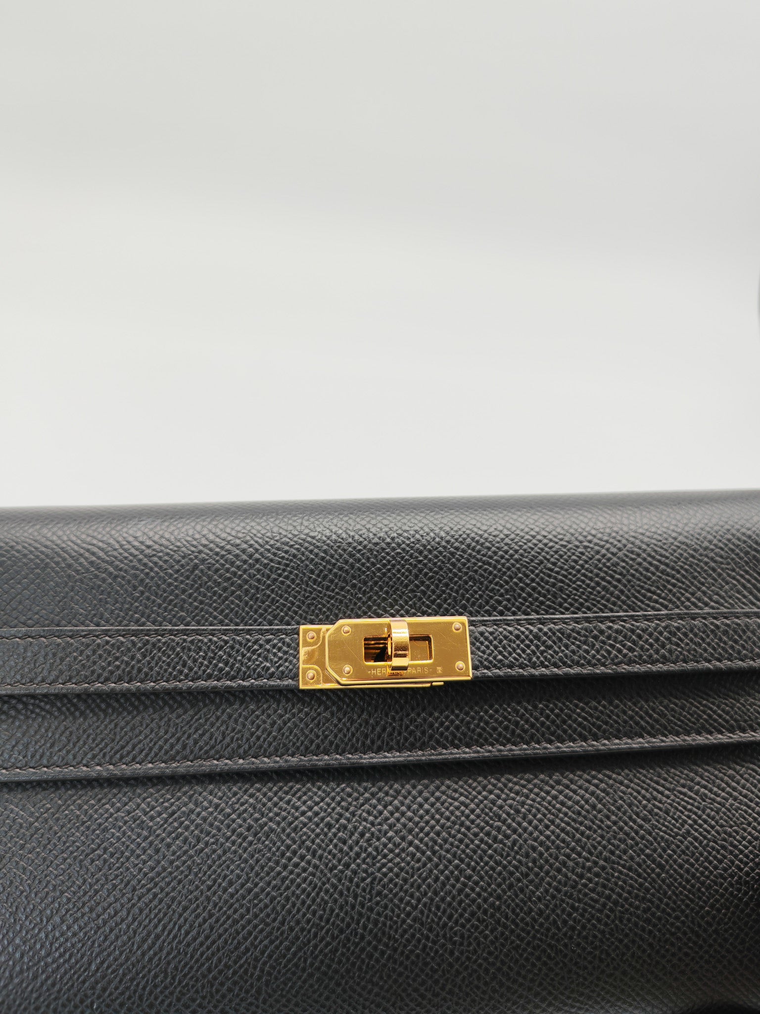 Kelly To Go Black in Epsom Leather and Gold Hardware Stamp Y (2020) | Purse Maison Luxury Bags Shop