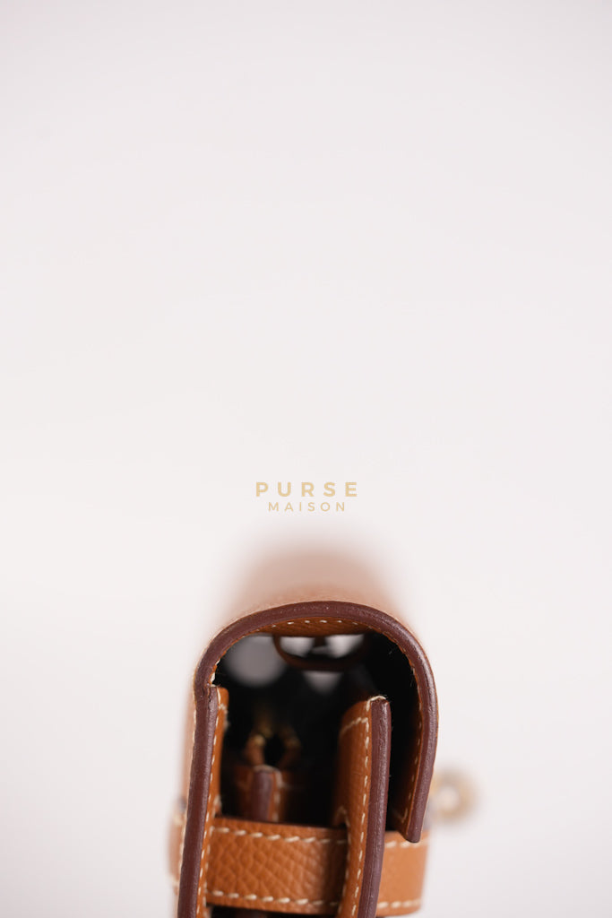 Kelly To Go in Gold Epsom Leather and Gold Hardware Stamp Y (2020) | Purse Maison Luxury Bags Shop