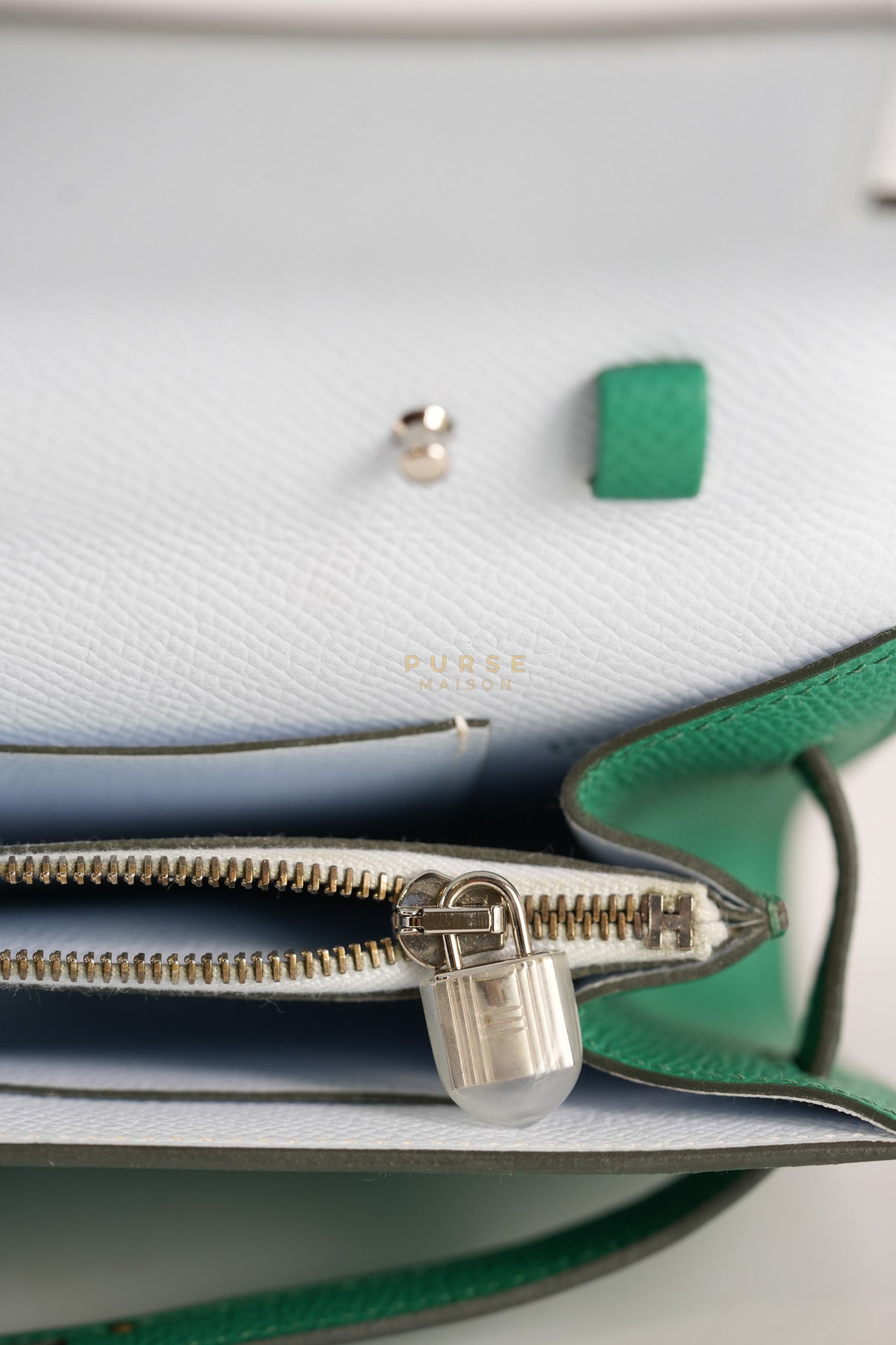 Kelly To Go in Vert(Green) Epsom Leather & Palladium Hardware Stamp Y(2020) | Purse Maison Luxury Bags Shop