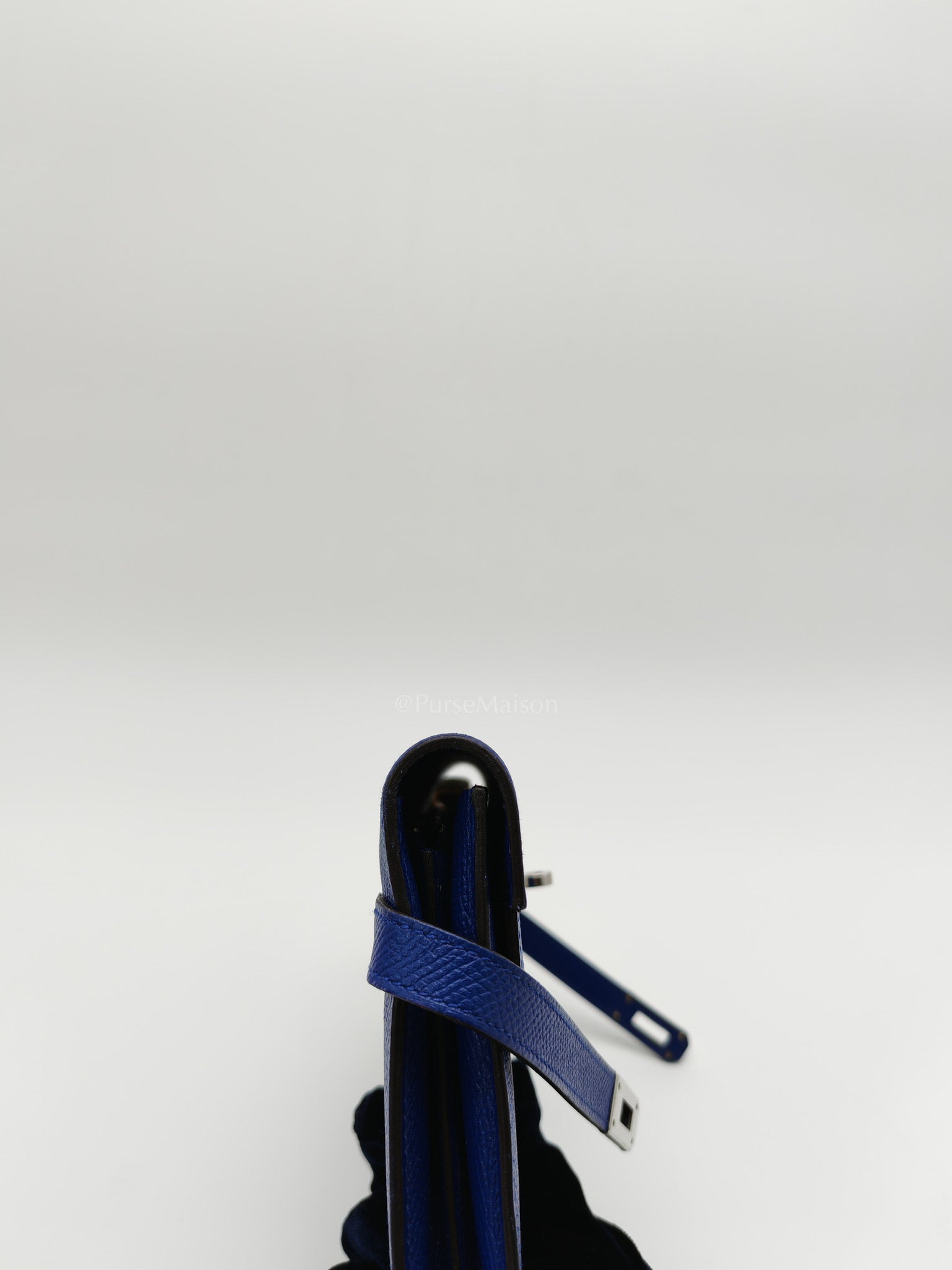 Kelly Wallet in Epsom Leather and Palladium Hardware Stamp Square R (2014) | Purse Maison Luxury Bags Shop