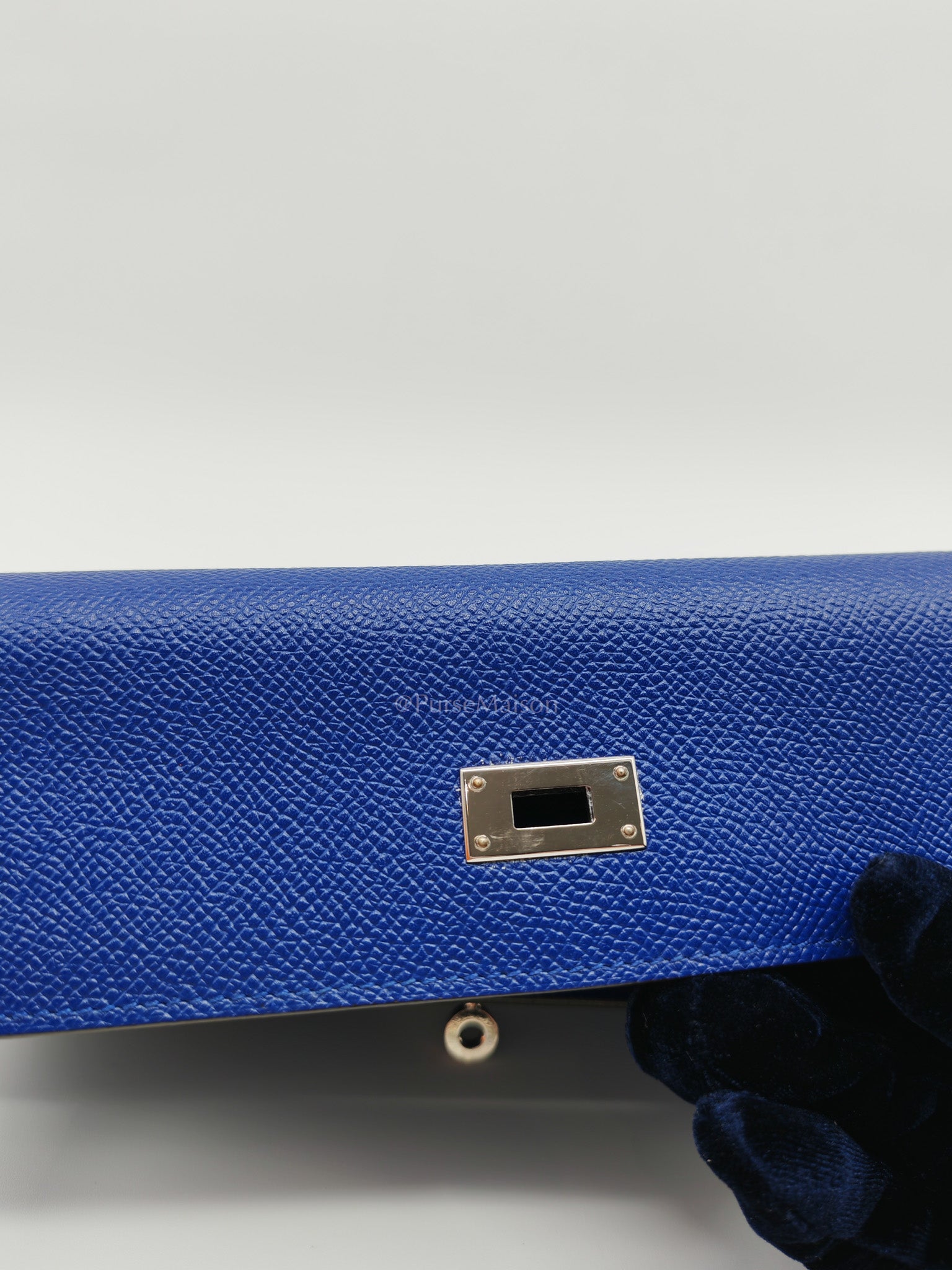 Kelly Wallet in Epsom Leather and Palladium Hardware Stamp Square R (2014) | Purse Maison Luxury Bags Shop