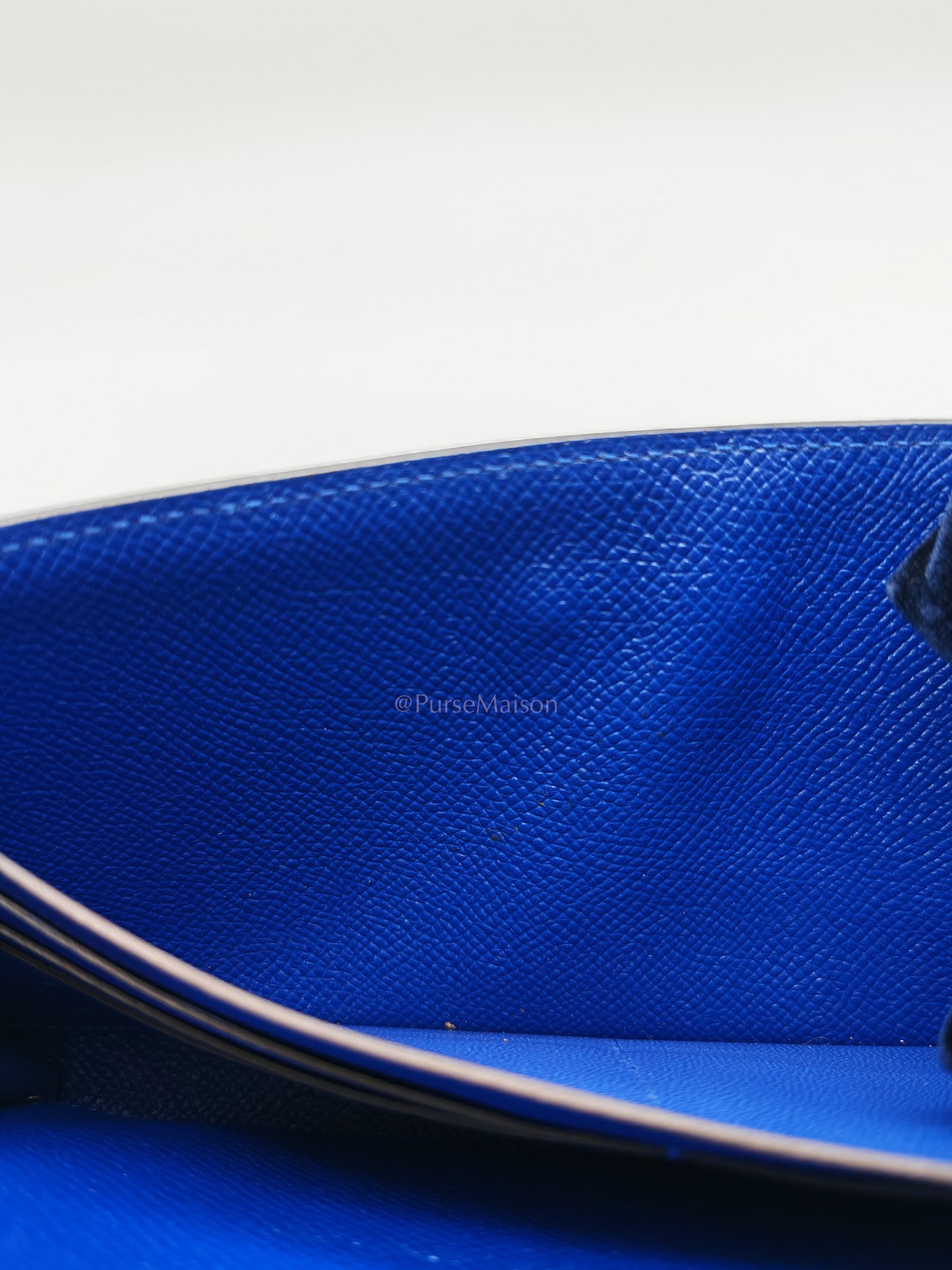 Kelly Wallet in Epsom Leather and Palladium Hardware Stamp Square R (2014) | Purse Maison Luxury Bags Shop