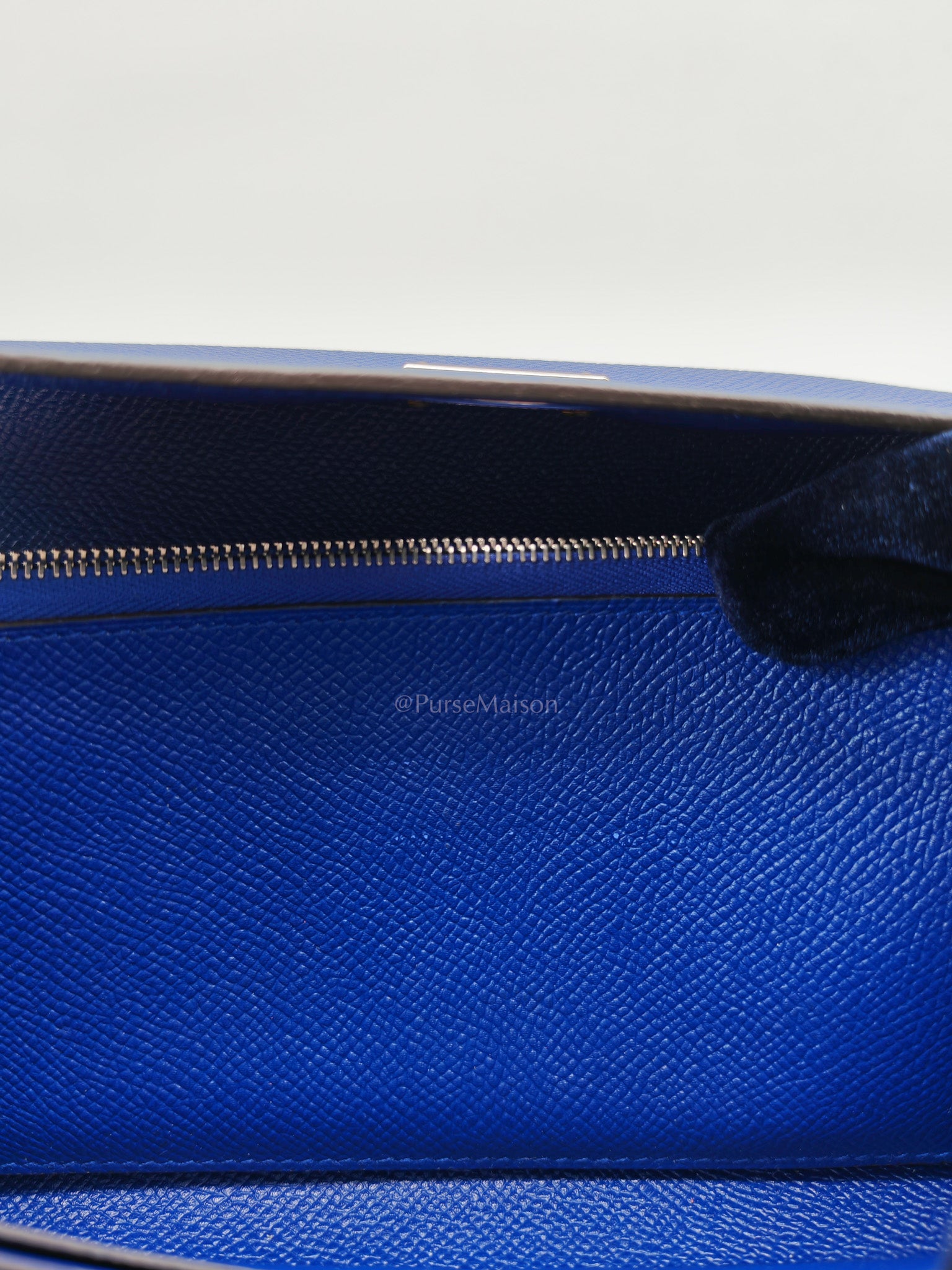 Kelly Wallet in Epsom Leather and Palladium Hardware Stamp Square R (2014) | Purse Maison Luxury Bags Shop